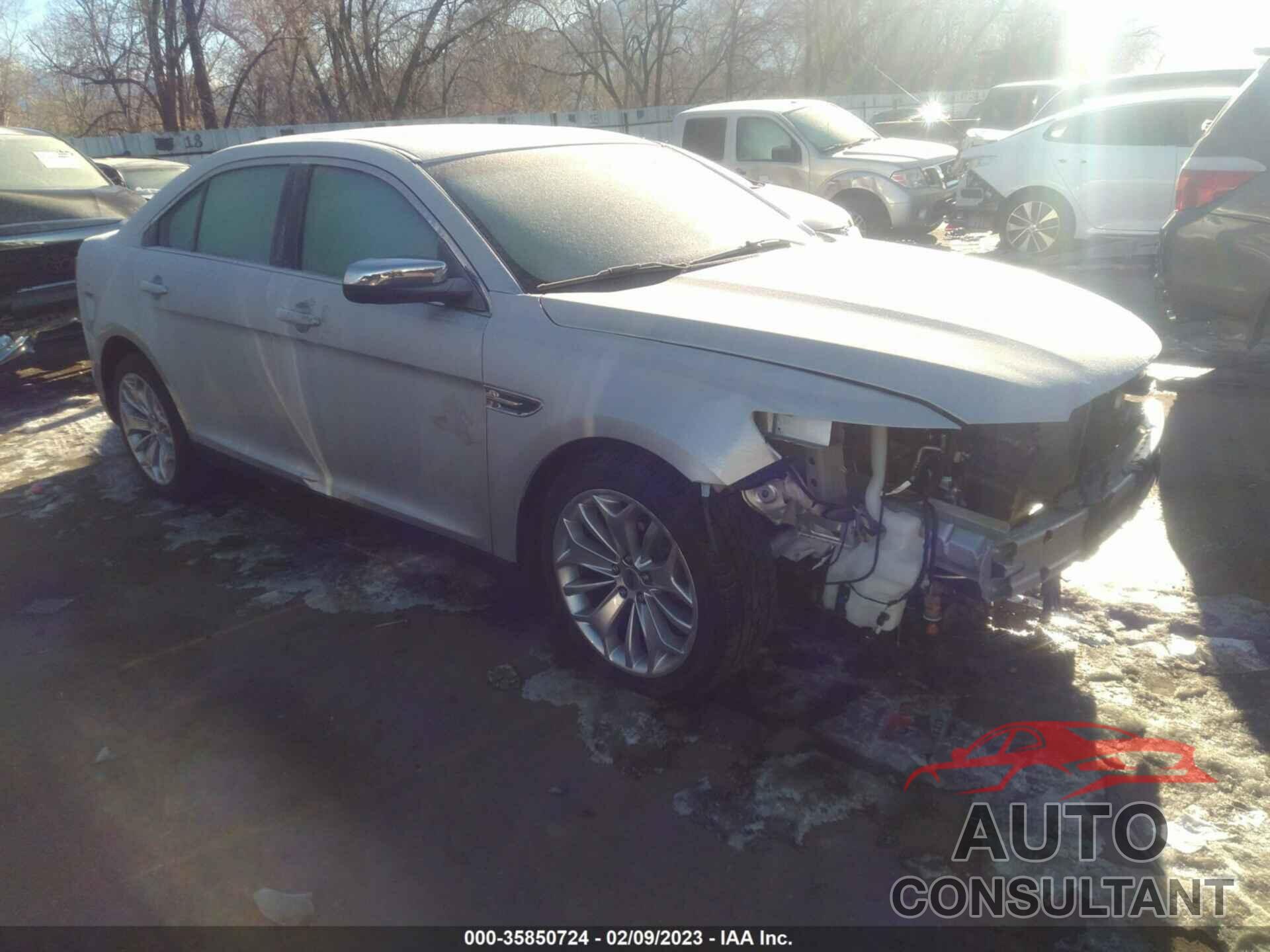 FORD TAURUS 2019 - 1FAHP2F80KG109856