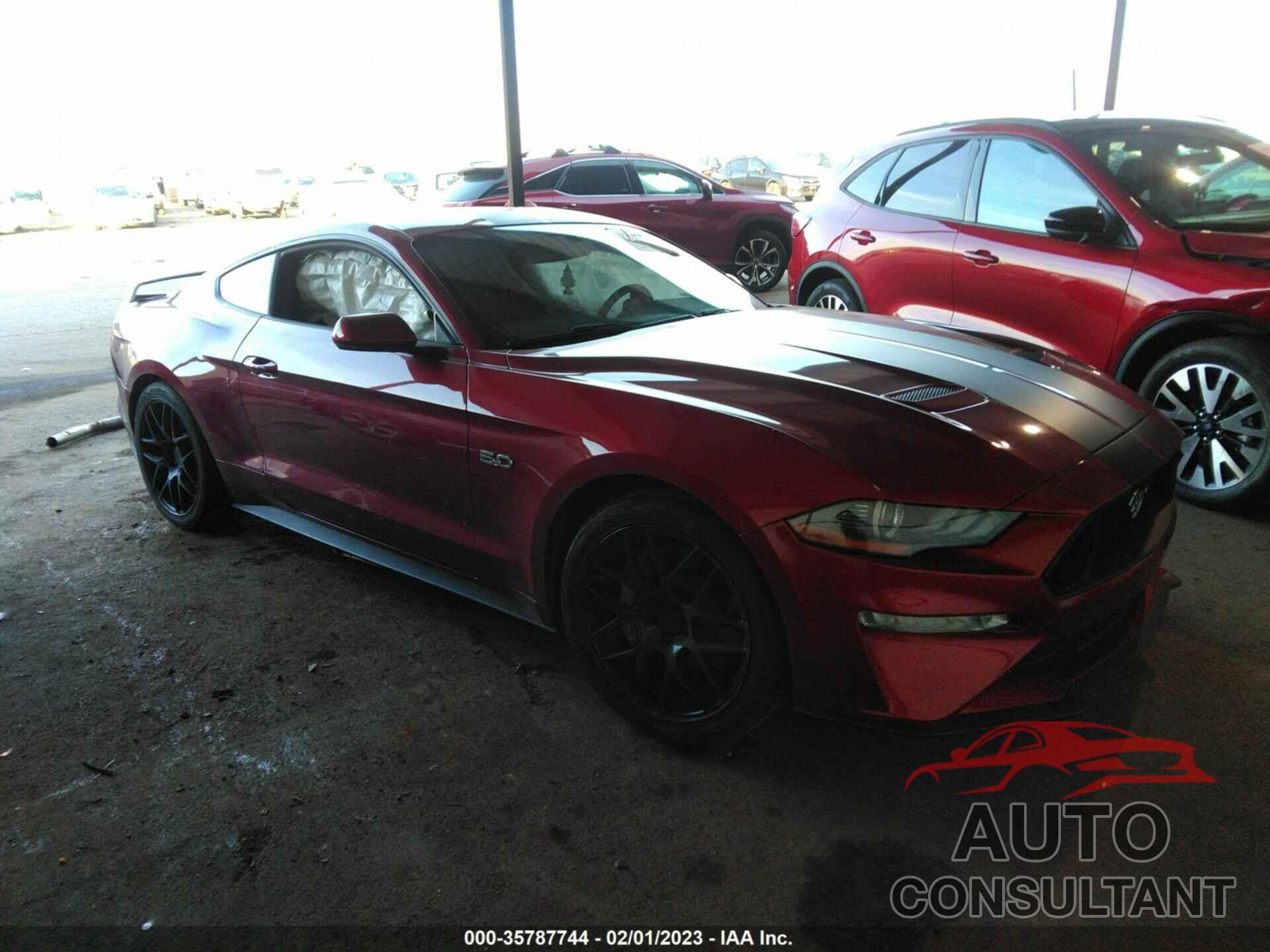 FORD MUSTANG 2018 - 1FA6P8CFXJ5185351