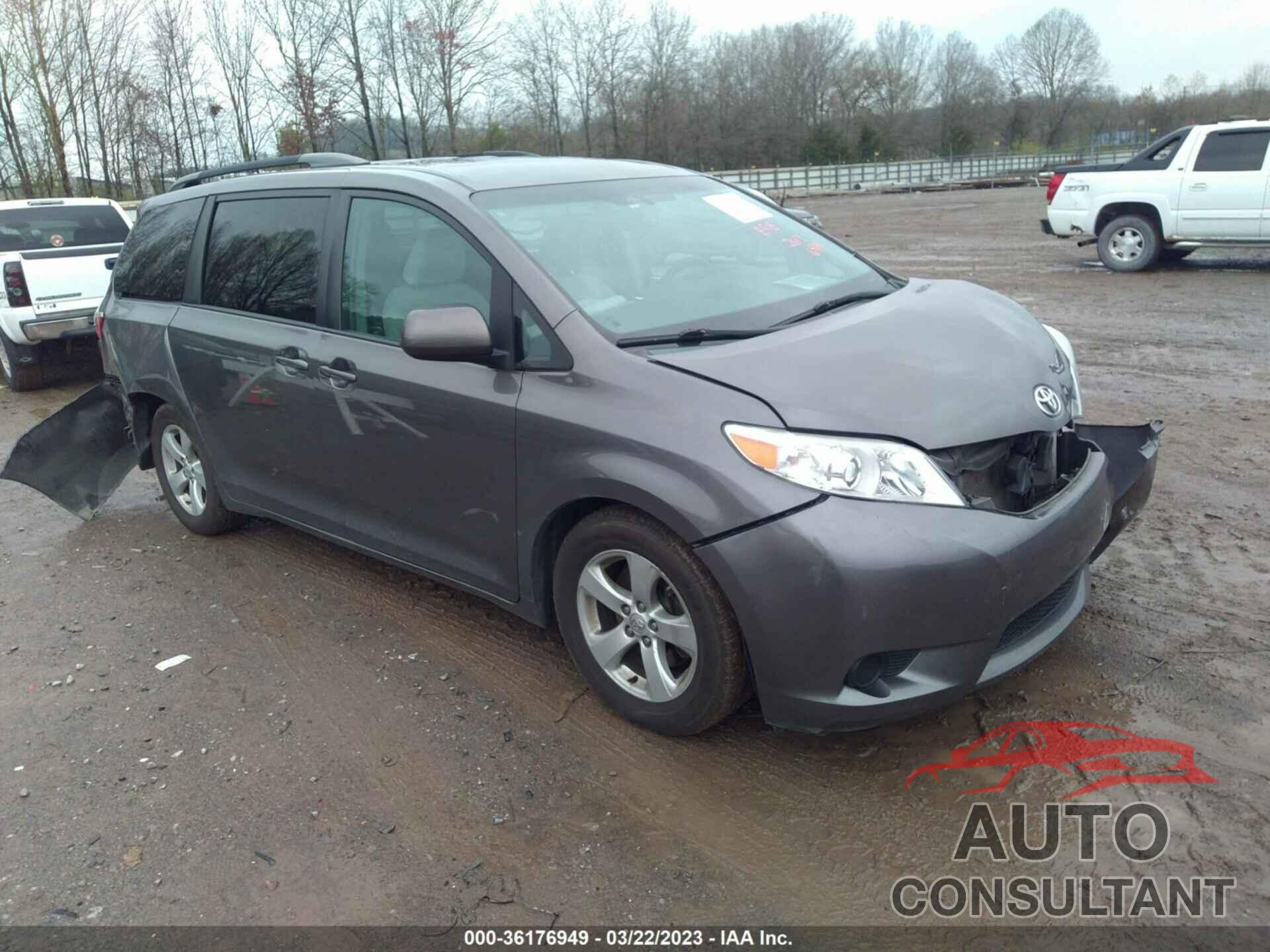 TOYOTA SIENNA 2015 - 5TDKK3DC7FS560189