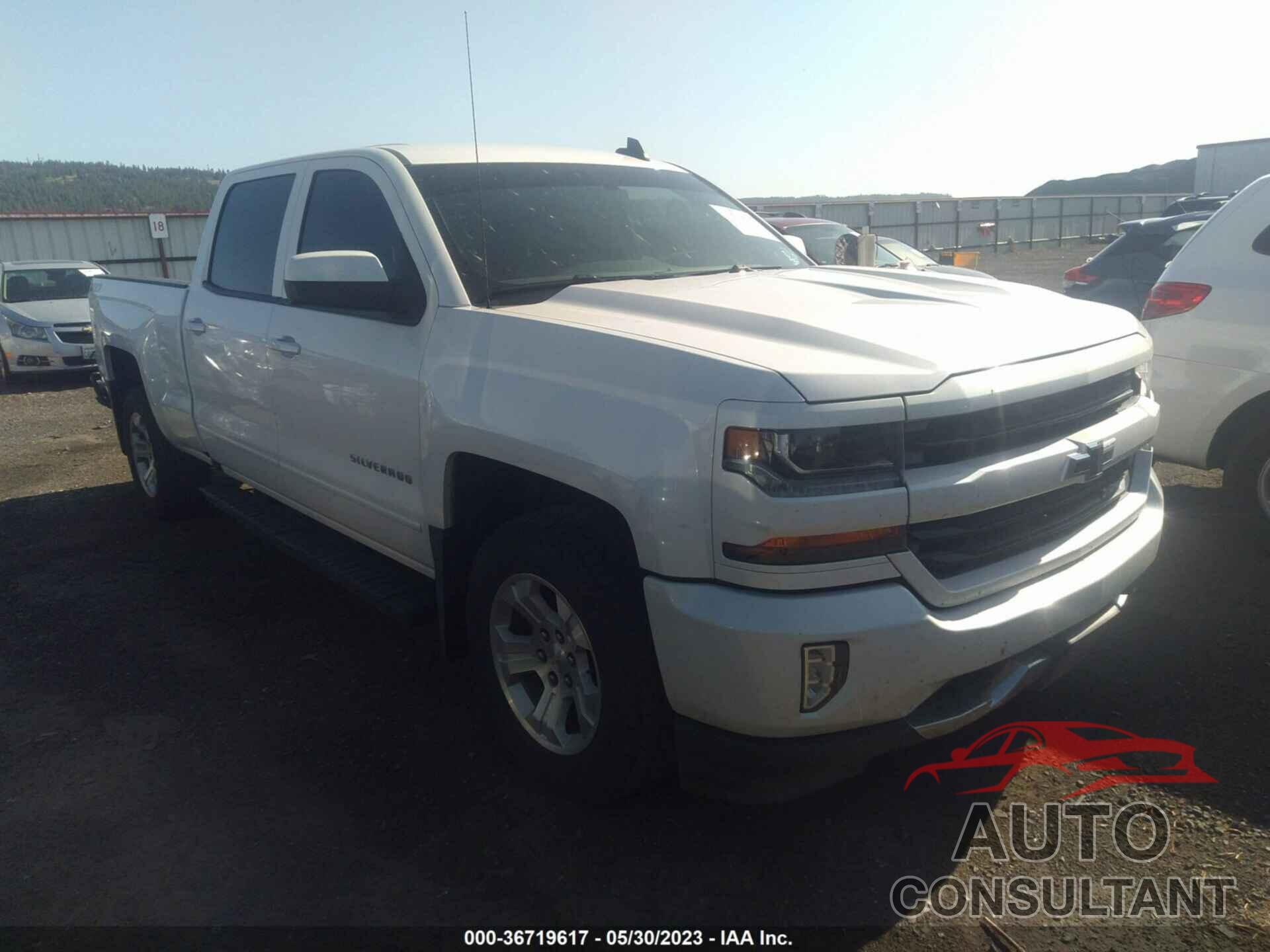 CHEVROLET SILVERADO 1500 2017 - 3GCUKREC8HG193248