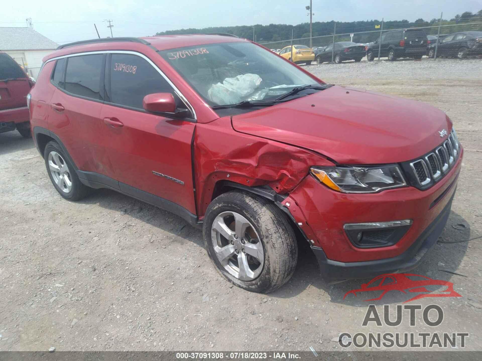 JEEP COMPASS 2018 - 3C4NJDBB0JT103951