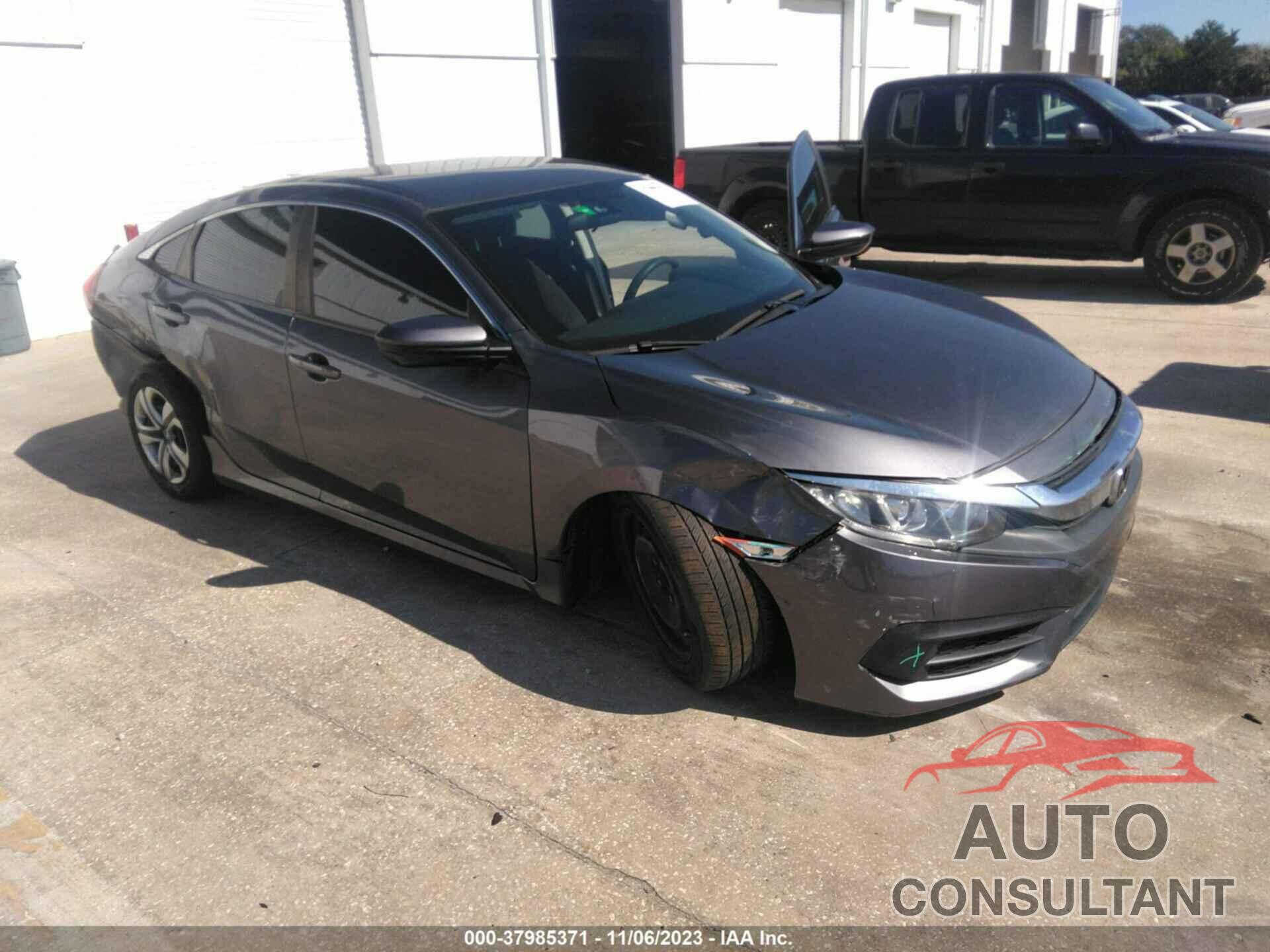 HONDA CIVIC 2018 - 2HGFC2F56JH602948