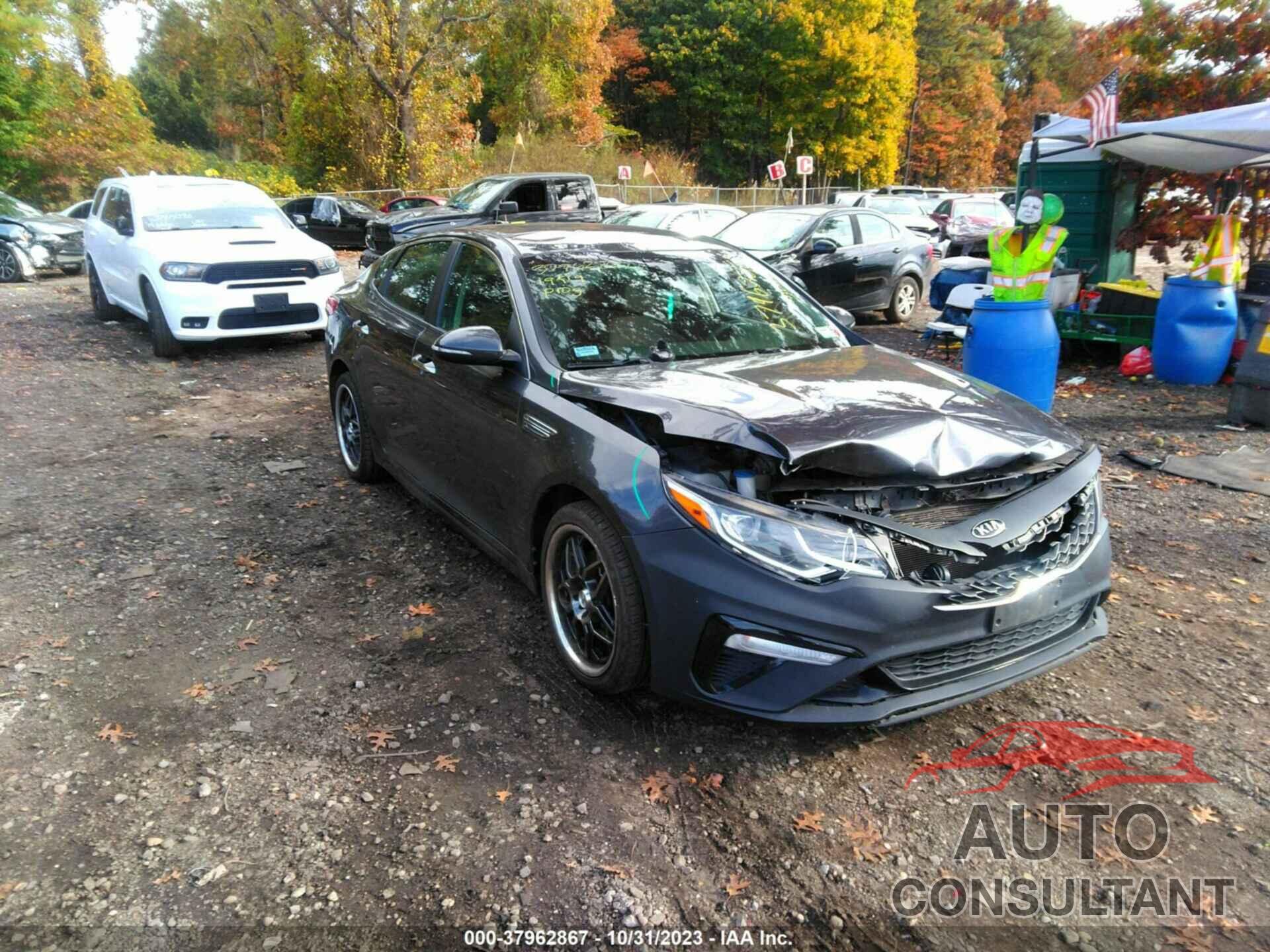 KIA OPTIMA 2019 - 5XXGT4L31KG279463