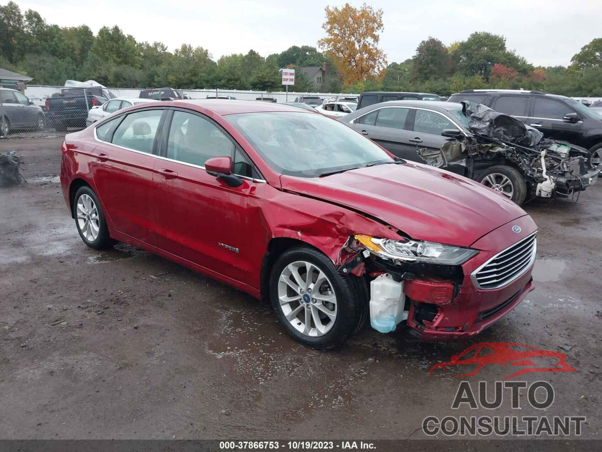 FORD FUSION HYBRID 2019 - 3FA6P0LU8KR263348