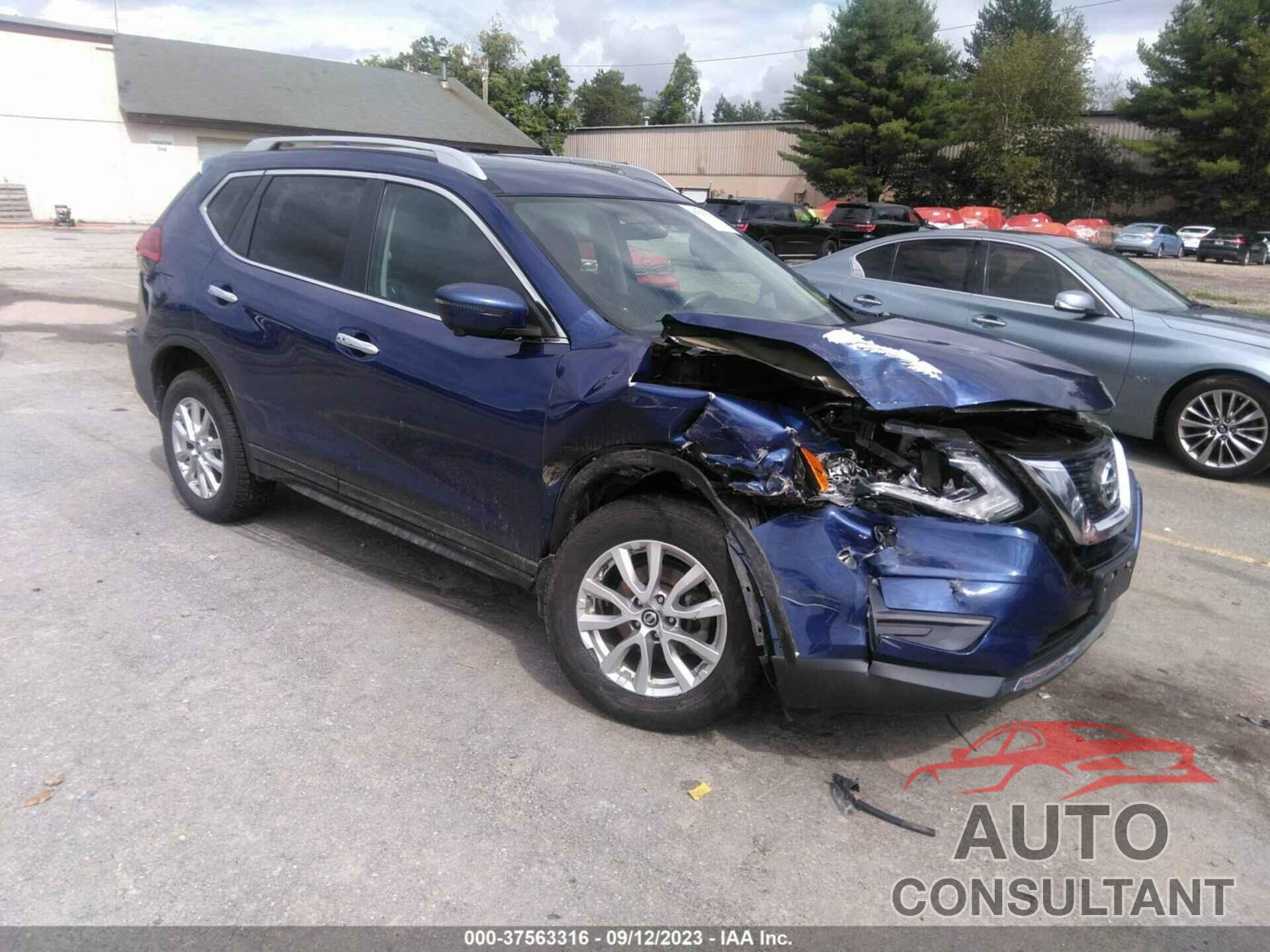 NISSAN ROGUE 2017 - 5N1AT2MV8HC736557