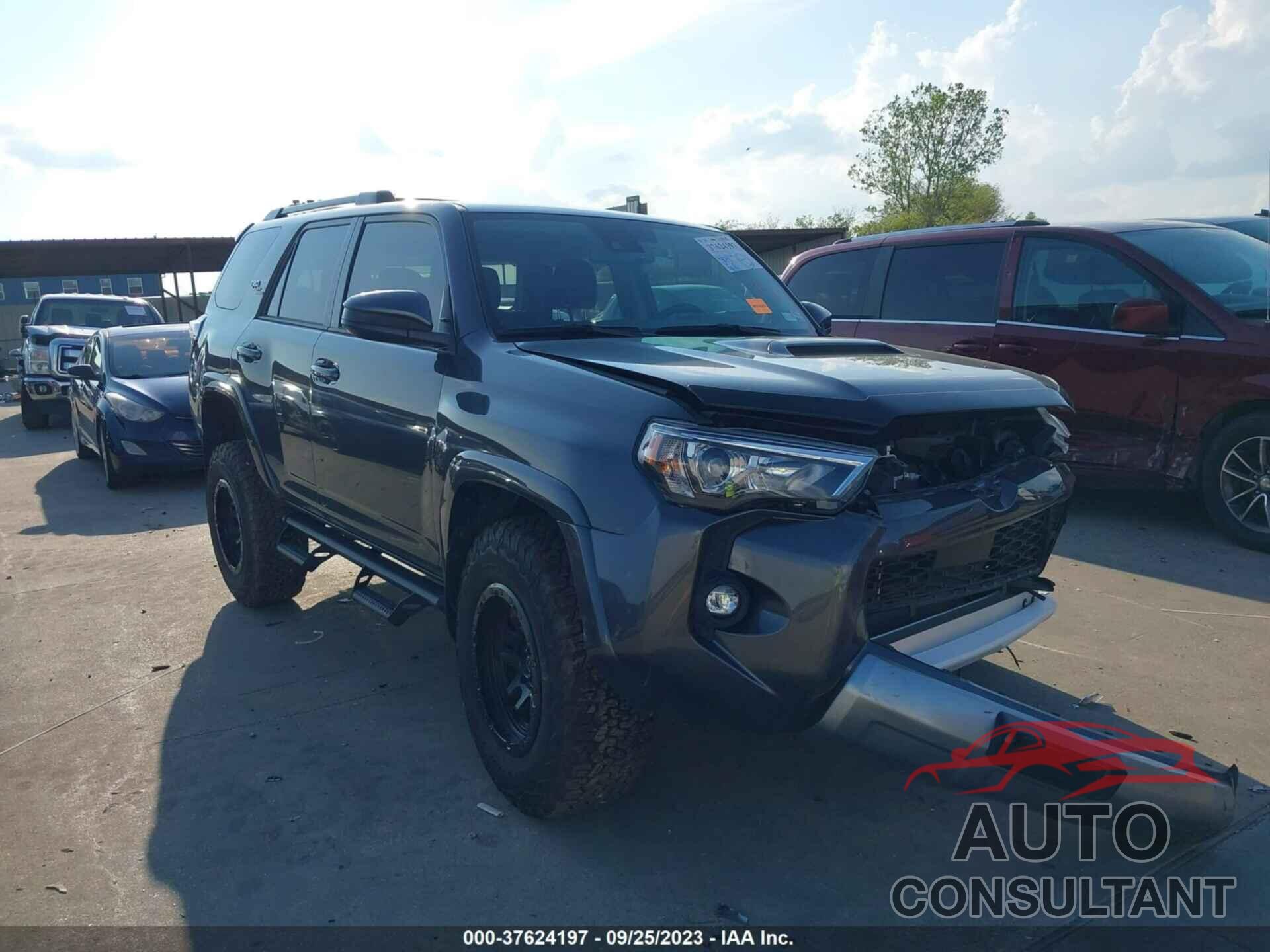 TOYOTA 4RUNNER 2022 - JTEPU5JR1N6014390