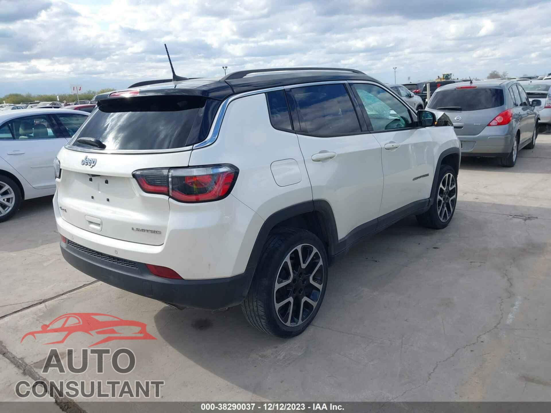 JEEP COMPASS 2018 - 3C4NJDCB5JT200769