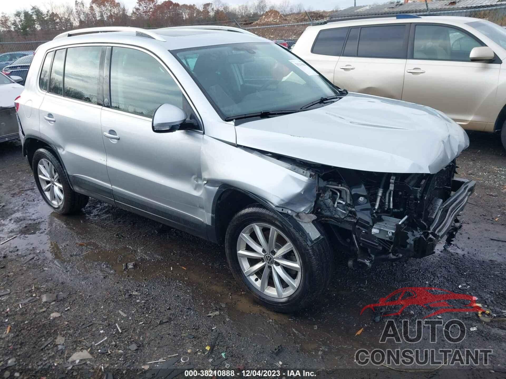 VOLKSWAGEN TIGUAN 2017 - WVGRV7AX8HK002586