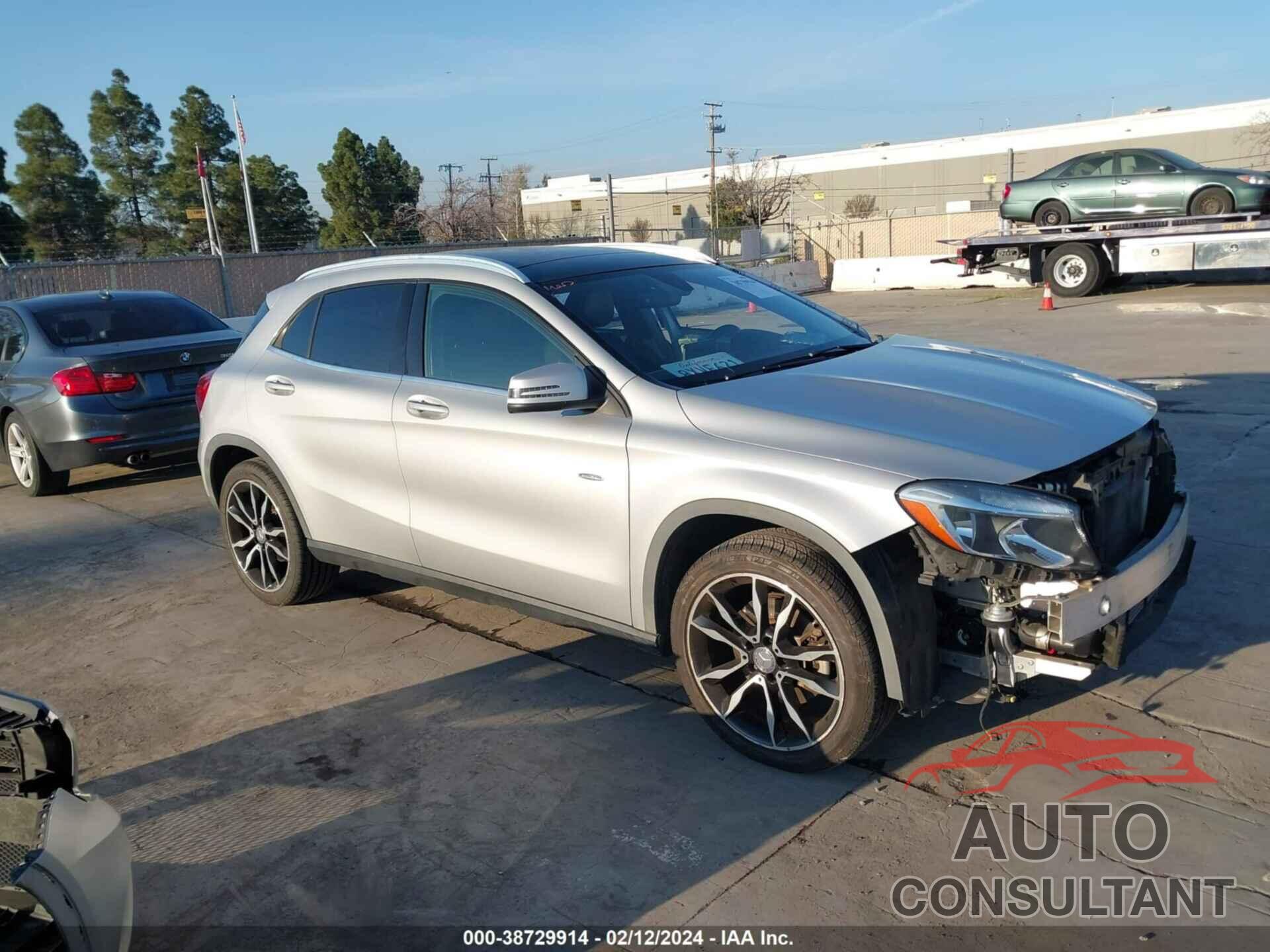 MERCEDES-BENZ GLA 250 2016 - WDCTG4EB8GJ261157