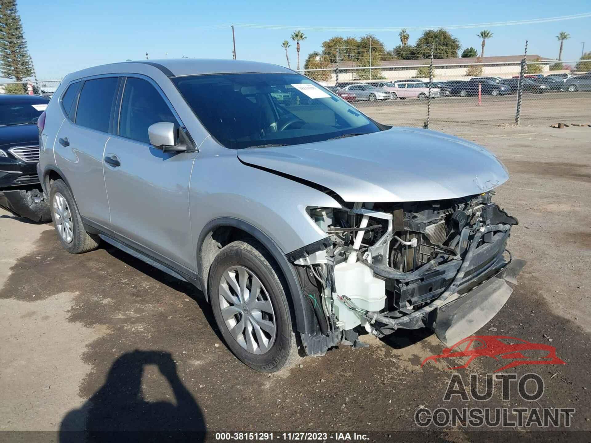 NISSAN ROGUE 2018 - KNMAT2MV1JP501176