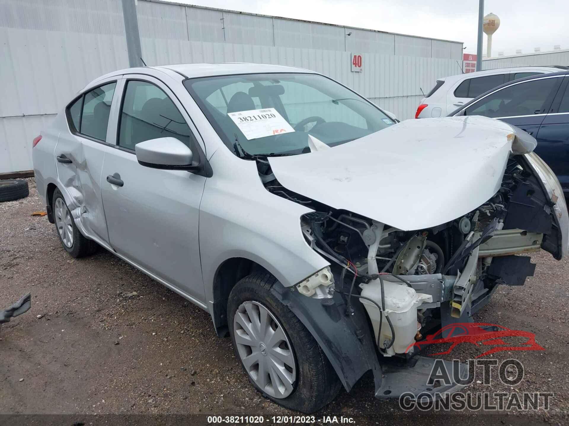 NISSAN VERSA 2017 - 3N1CN7AP3HL847115