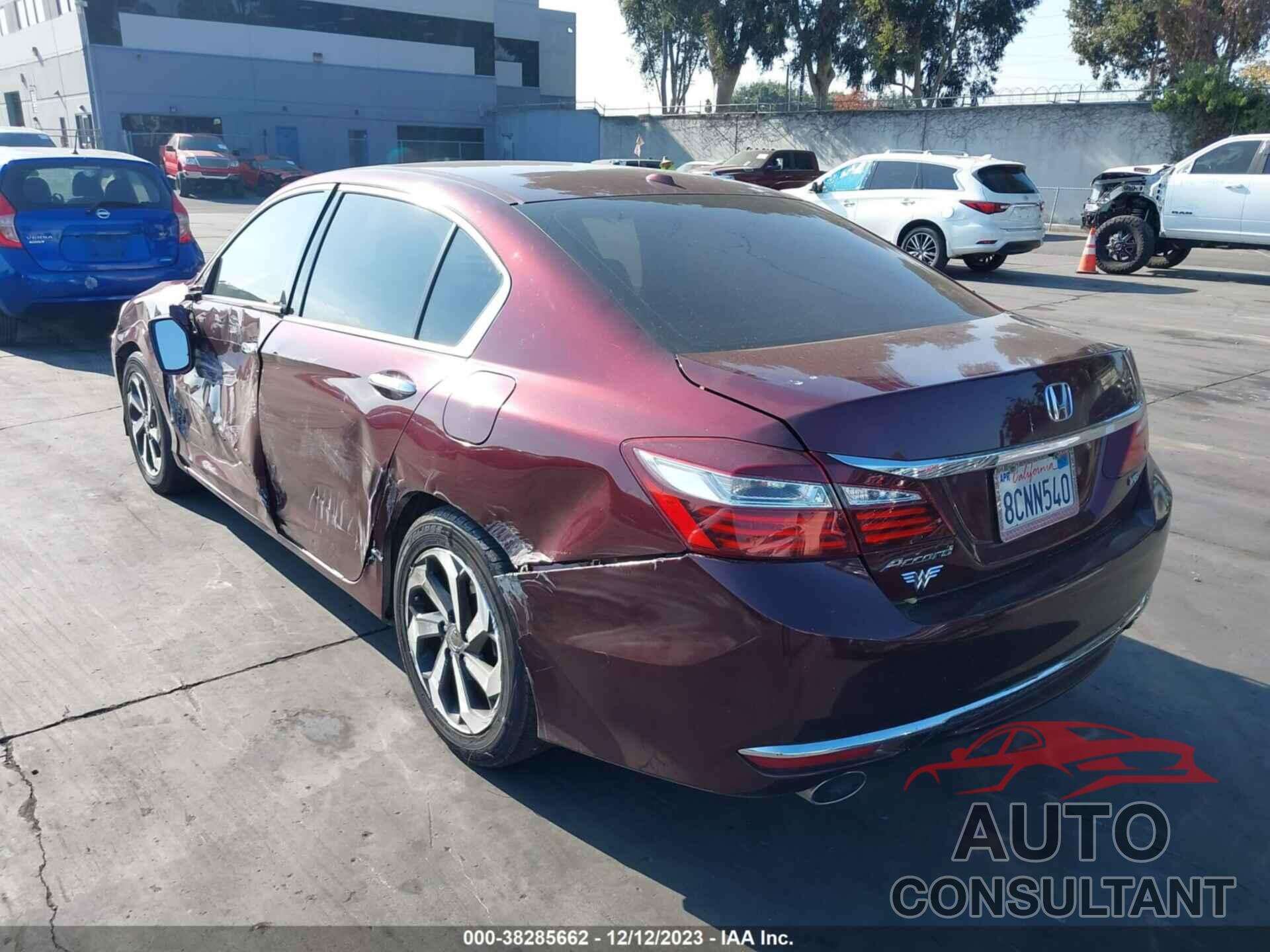 HONDA ACCORD 2017 - 1HGCR3F00HA011633