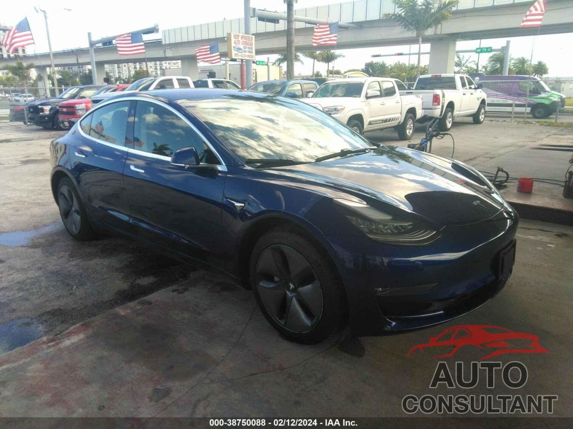 TESLA MODEL 3 2018 - 5YJ3E1EA8JF026029