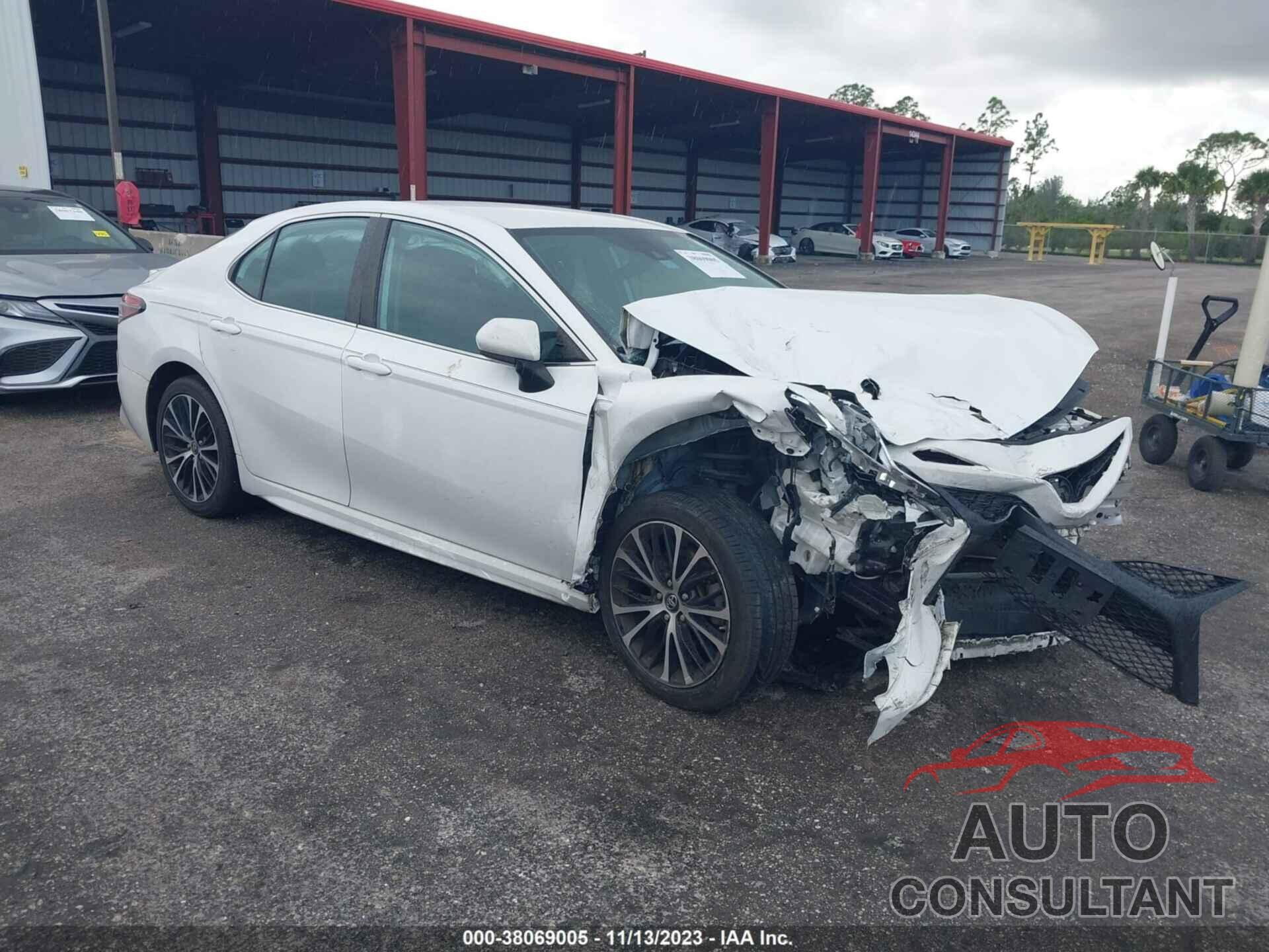TOYOTA CAMRY 2019 - 4T1B11HK1KU763489