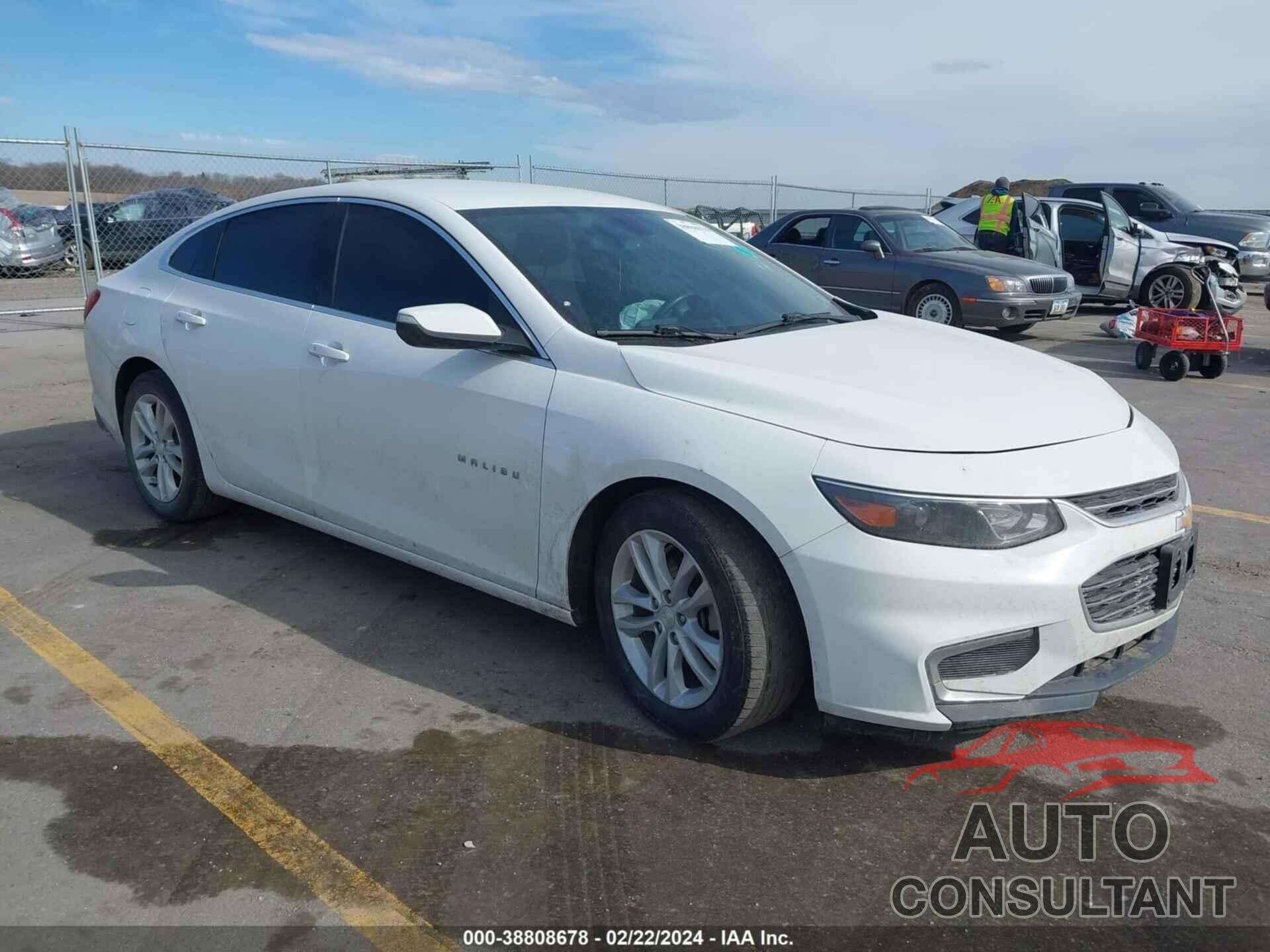 CHEVROLET MALIBU 2017 - 1G1ZE5ST7HF190961