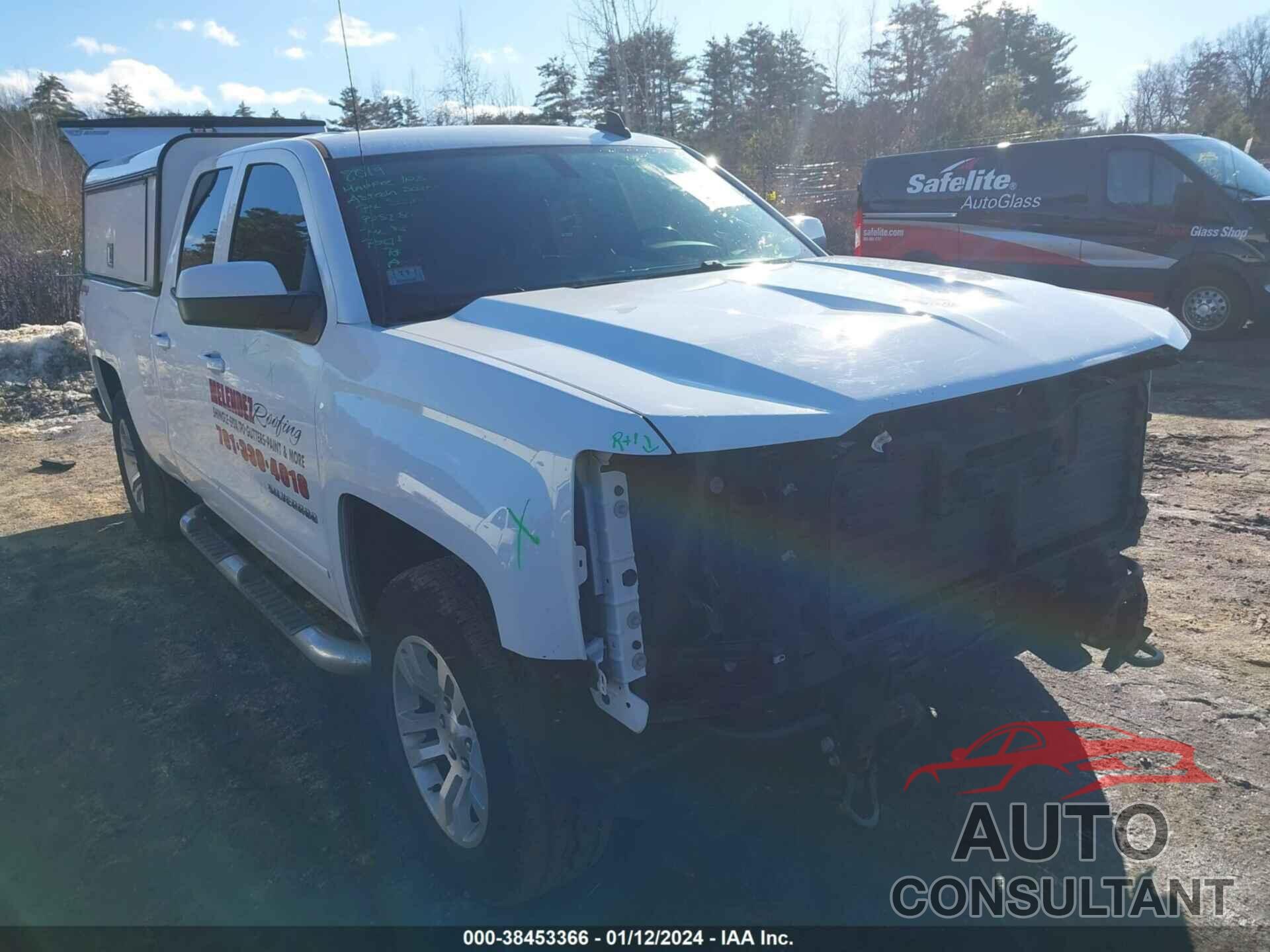 CHEVROLET SILVERADO 2018 - 1GCVKREC9JZ268355