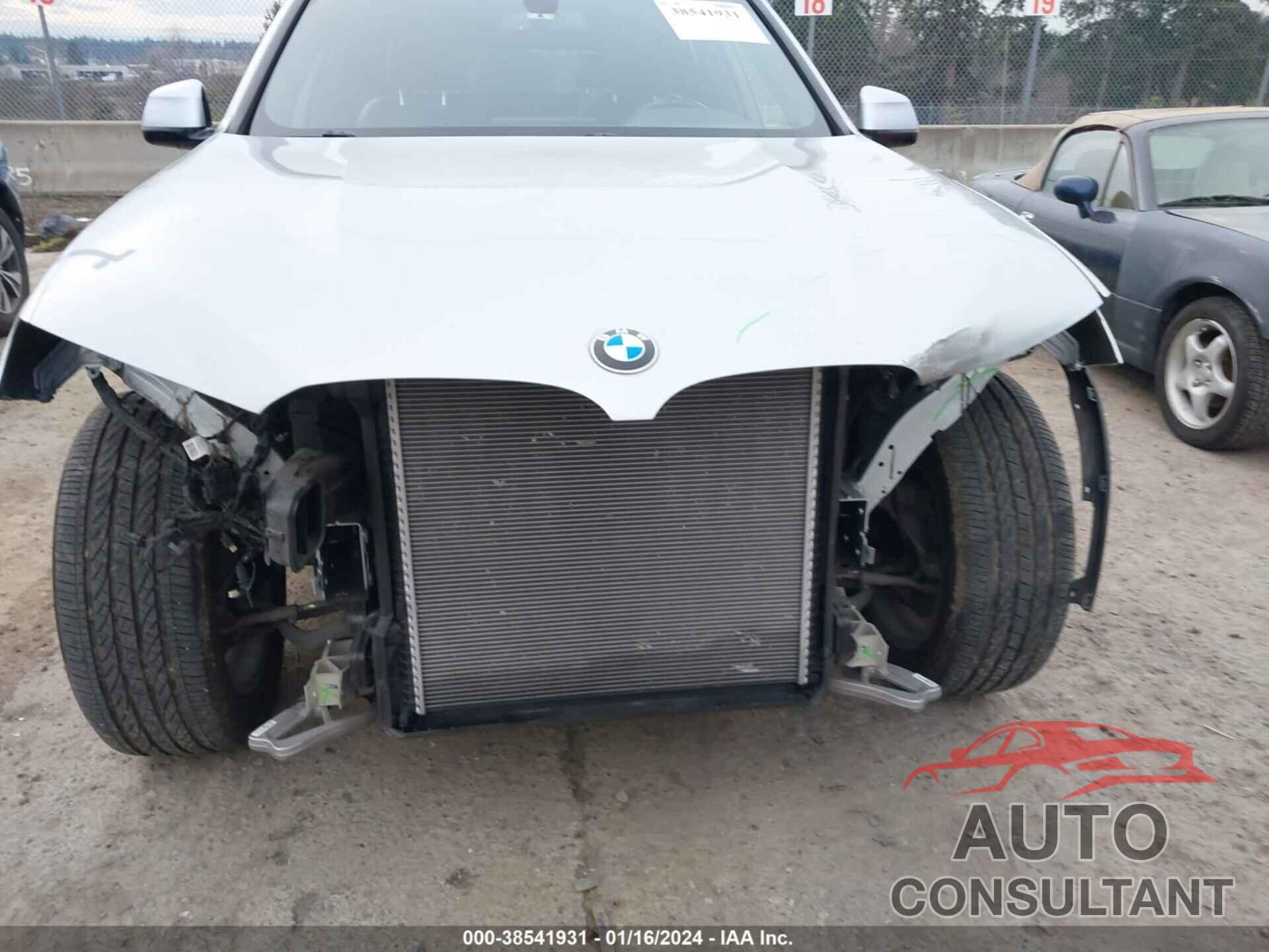 BMW X3 2018 - 5UXTR9C55JLD64155