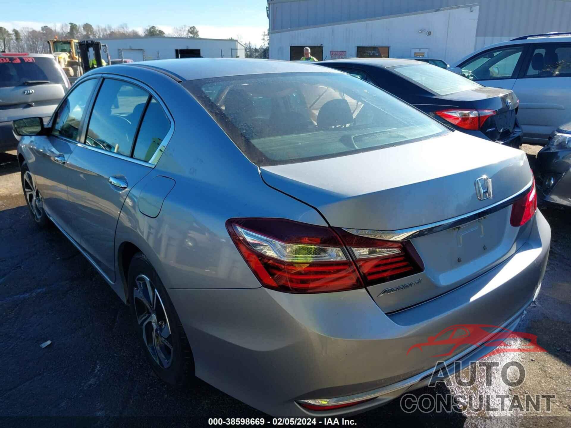 HONDA ACCORD 2017 - 1HGCR2F38HA177225