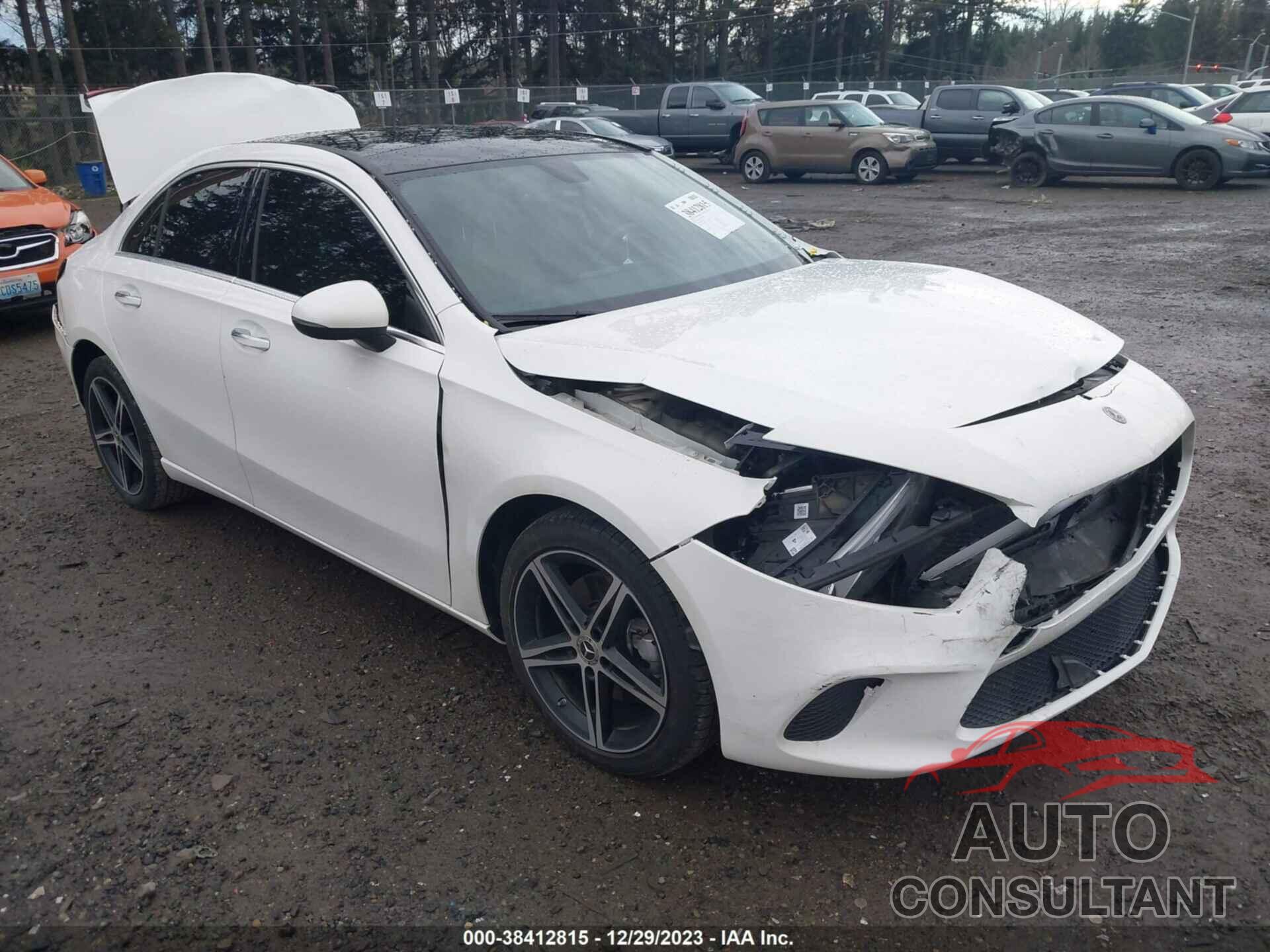 MERCEDES-BENZ A 220 2022 - W1K3G4EB6NJ337421