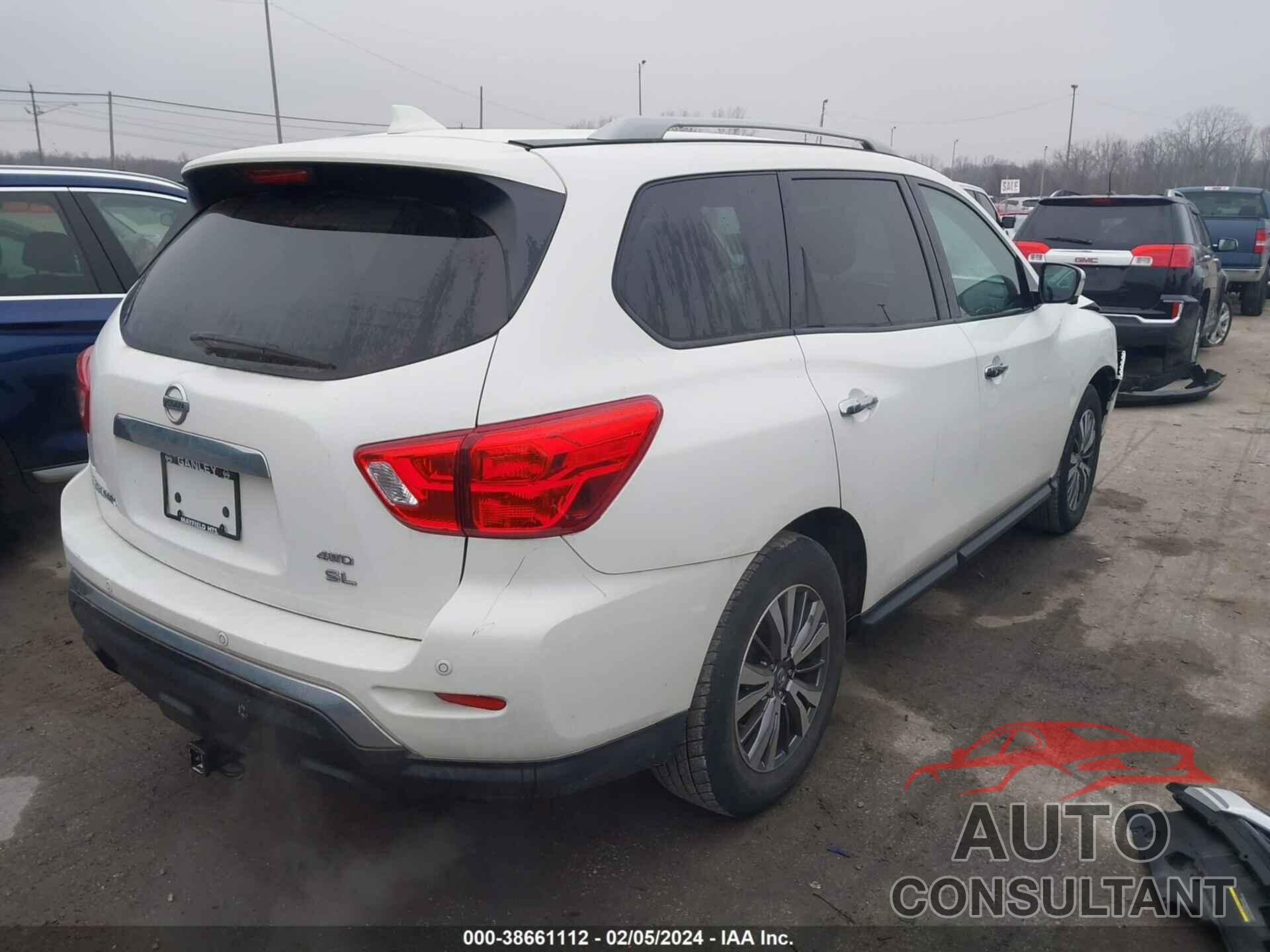 NISSAN PATHFINDER 2019 - 5N1DR2MM6KC644180