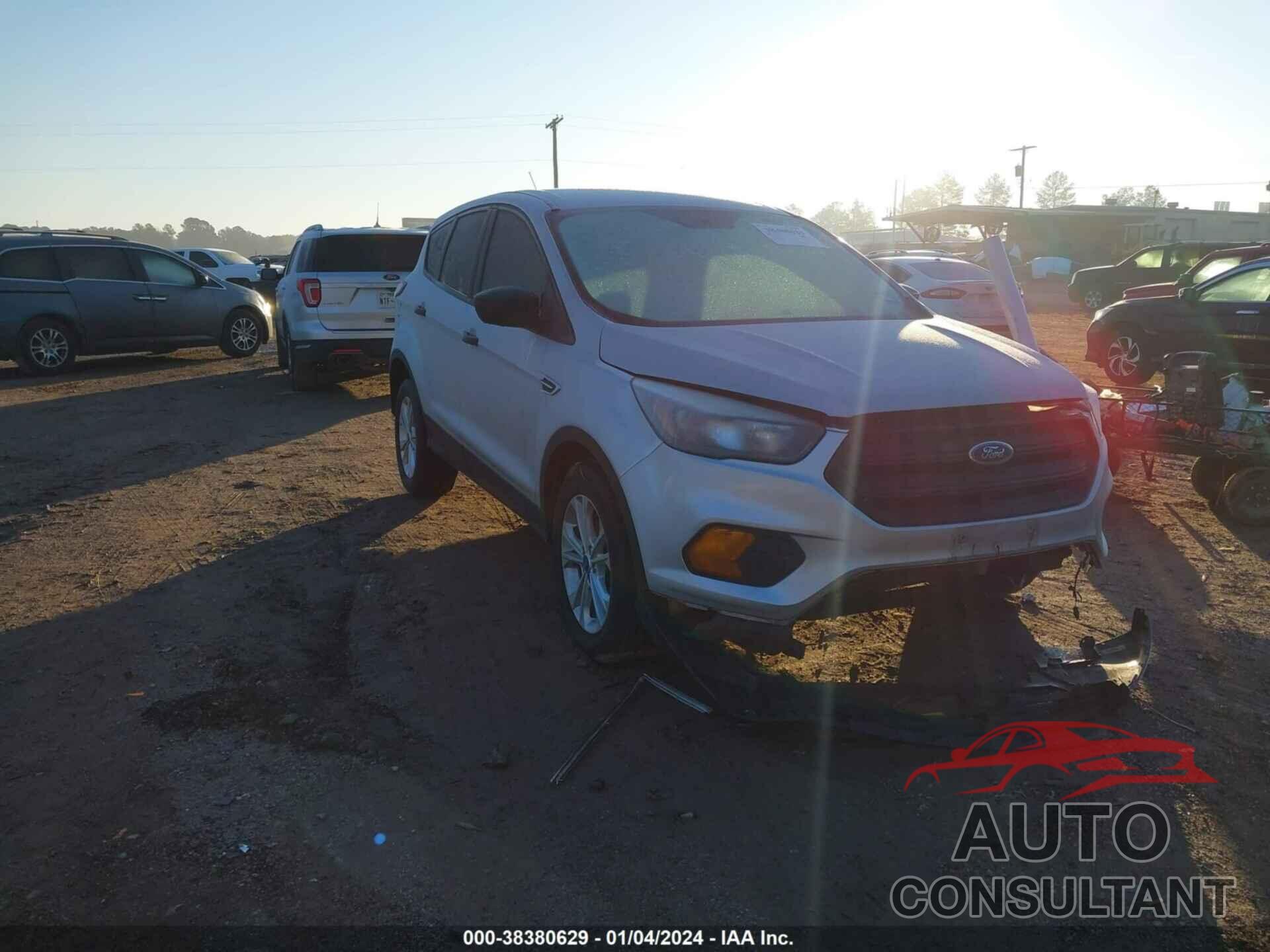 FORD ESCAPE 2018 - 1FMCU0F74JUD28937