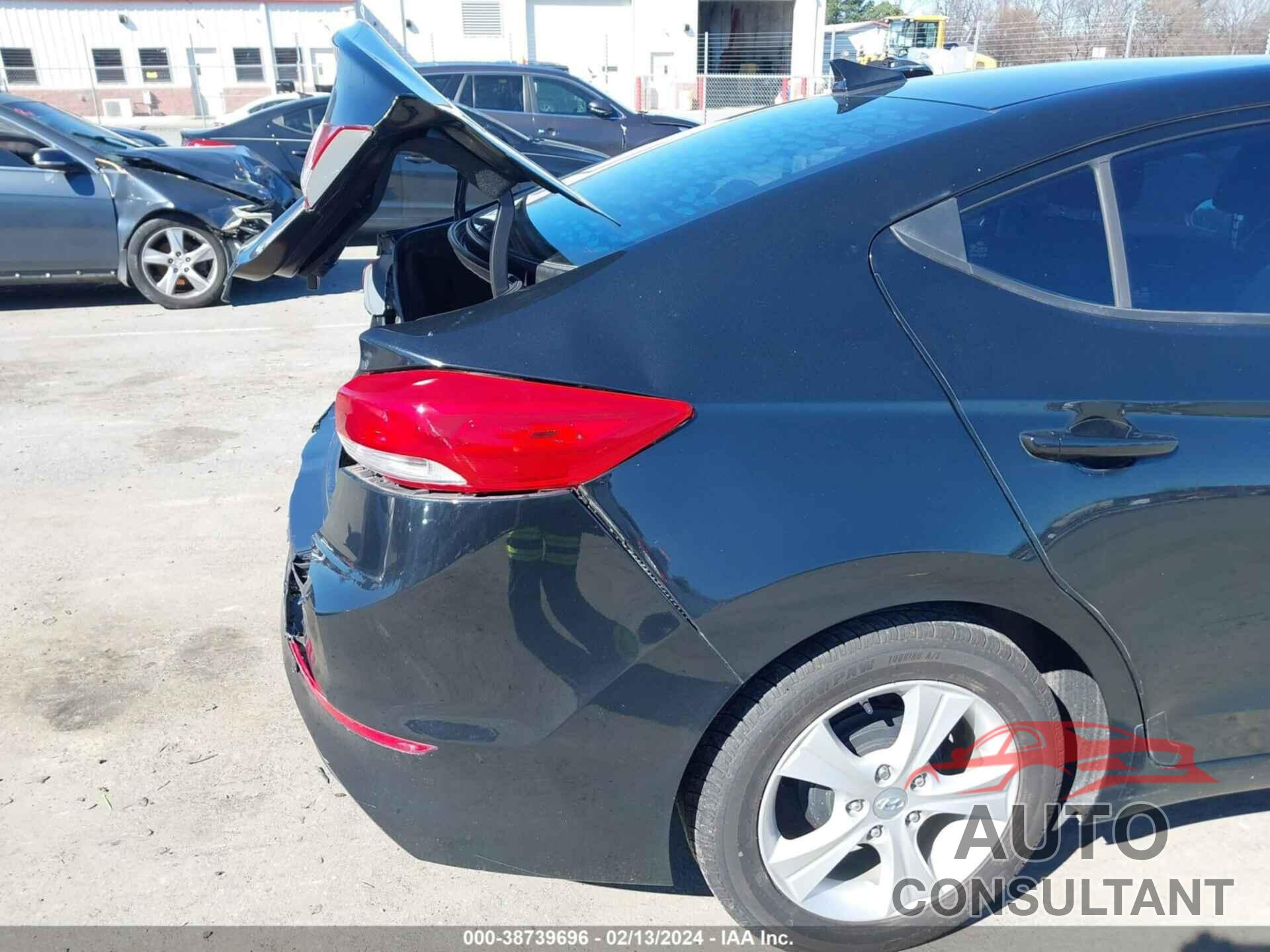 HYUNDAI ELANTRA 2017 - 5NPD84LF9HH191689