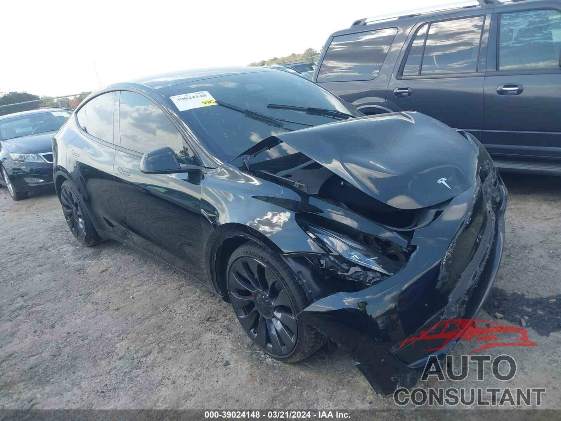 TESLA MODEL Y 2023 - 7SAYGDEF4PF644229