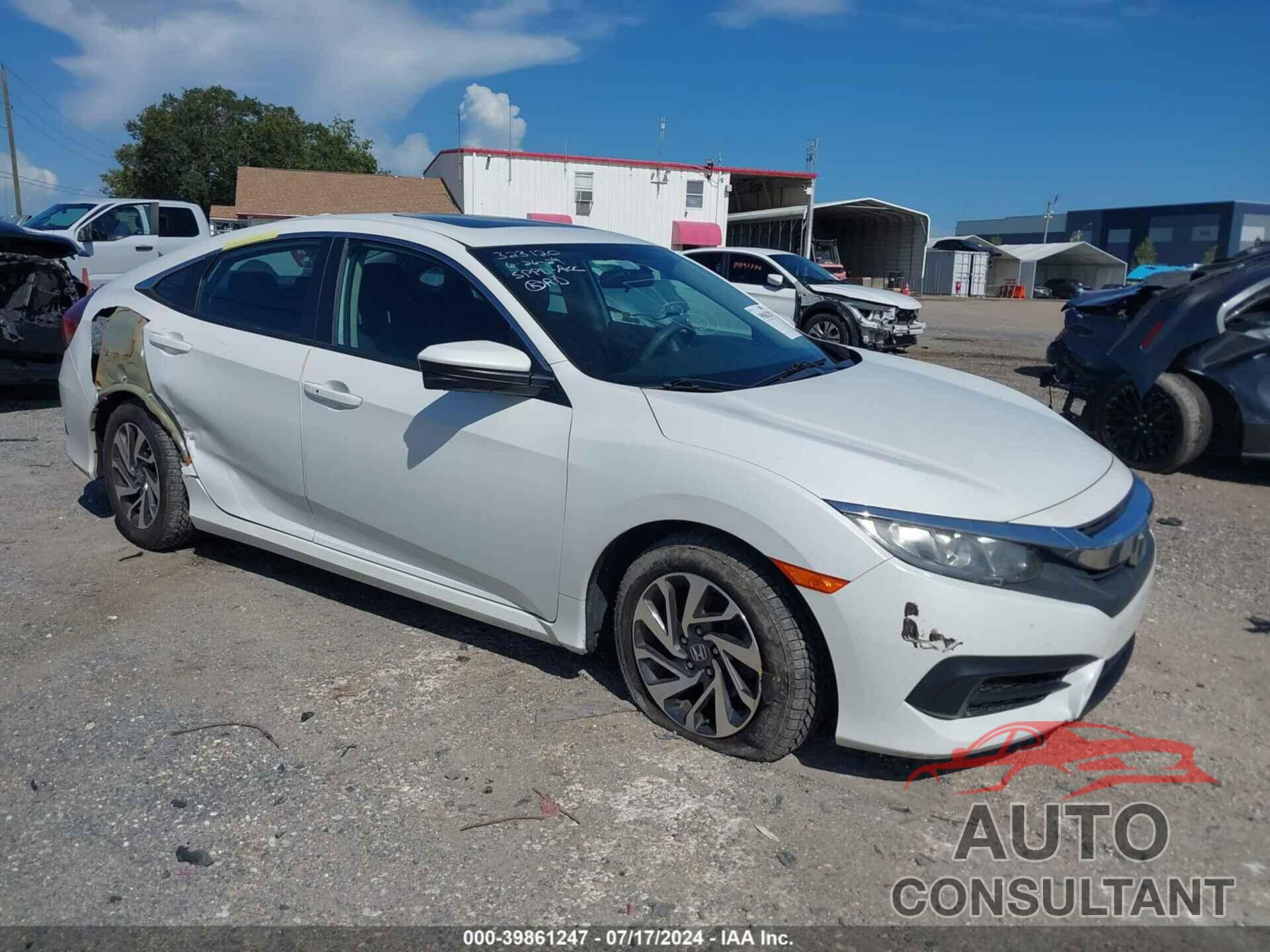 HONDA CIVIC 2018 - 2HGFC2F78JH563426