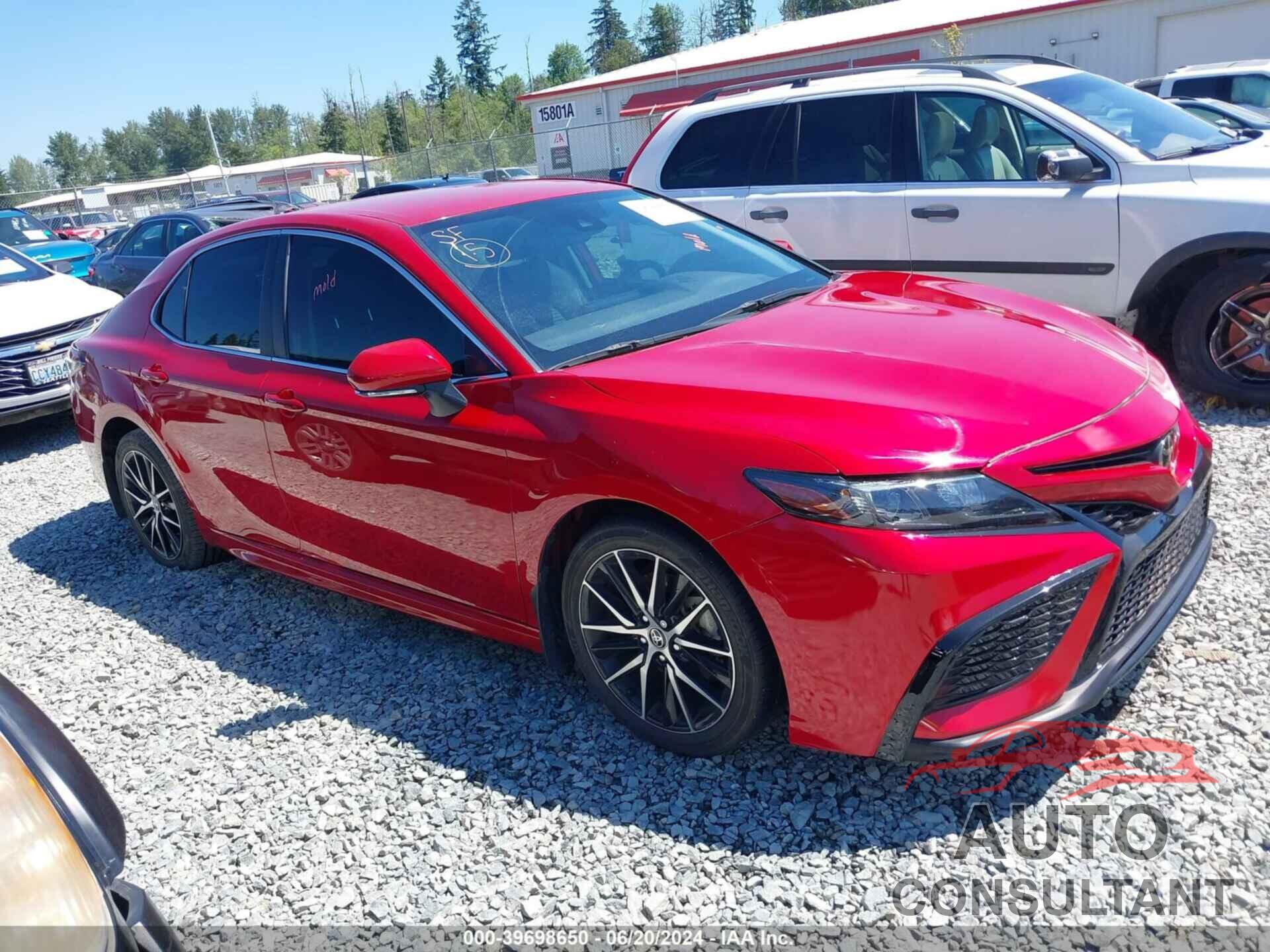 TOYOTA CAMRY 2021 - 4T1T11AK1MU459970
