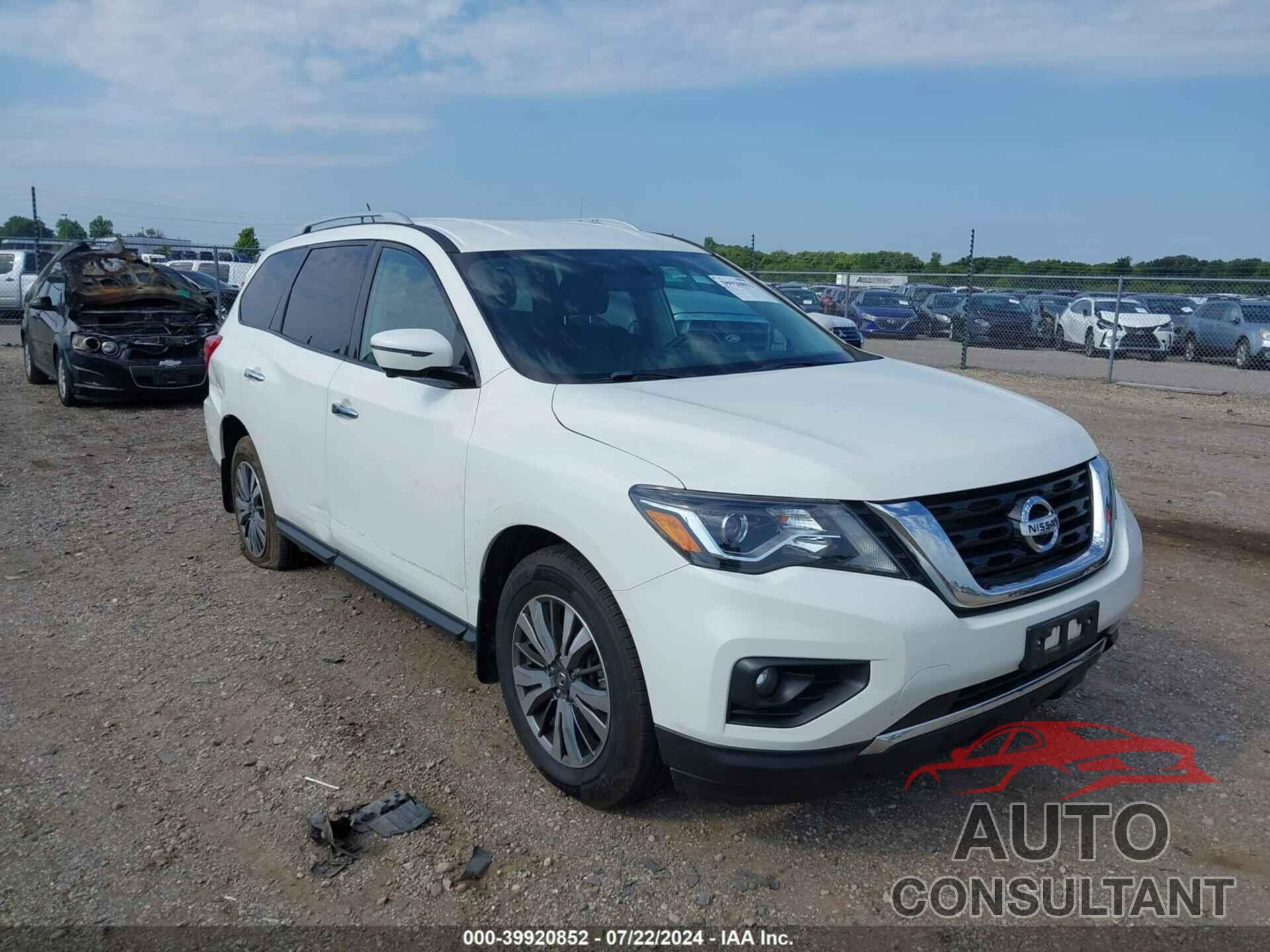 NISSAN PATHFINDER 2018 - 5N1DR2MMXJC626389