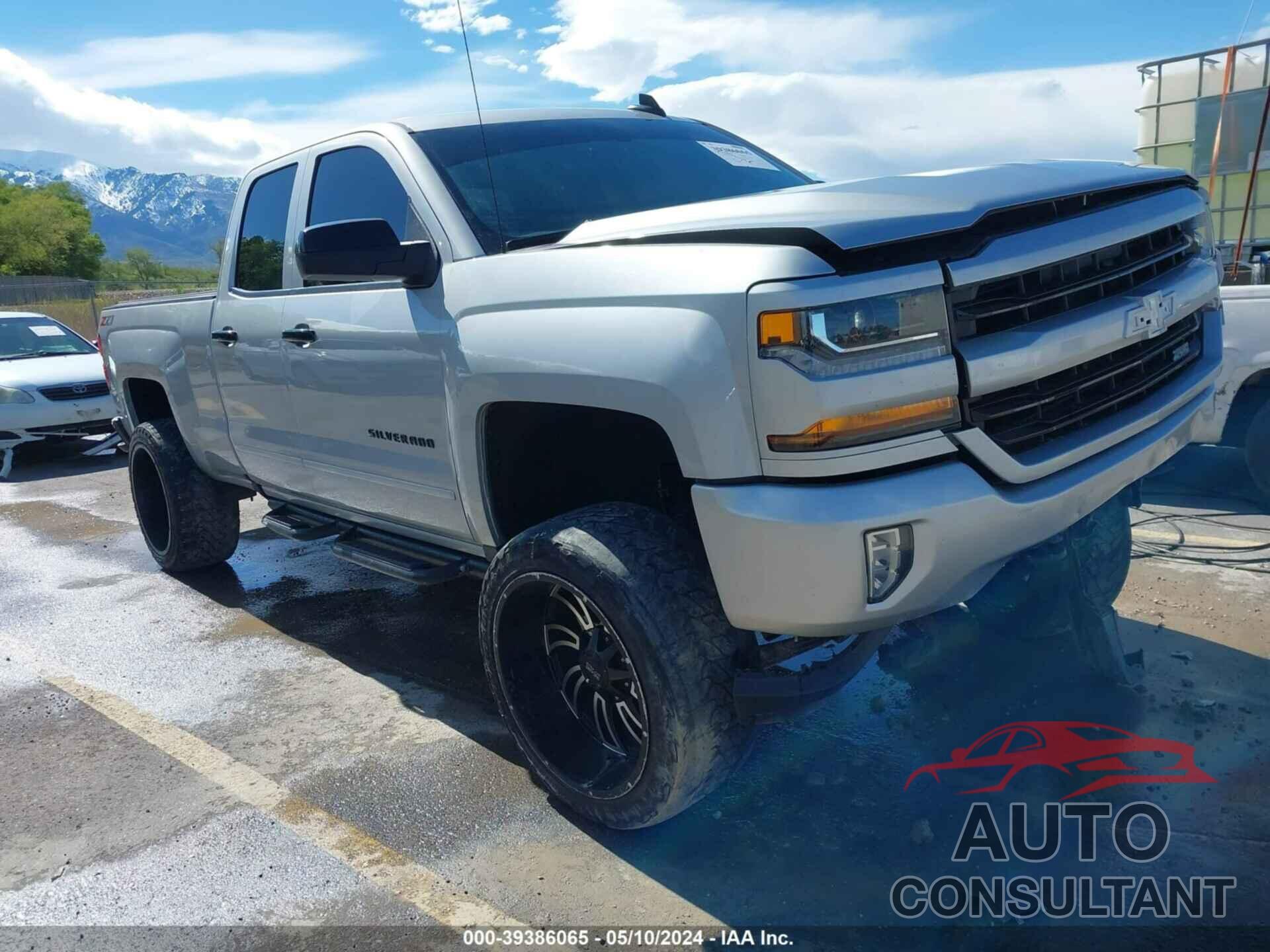 CHEVROLET SILVERADO 2018 - 1GCVKREC2JZ199153