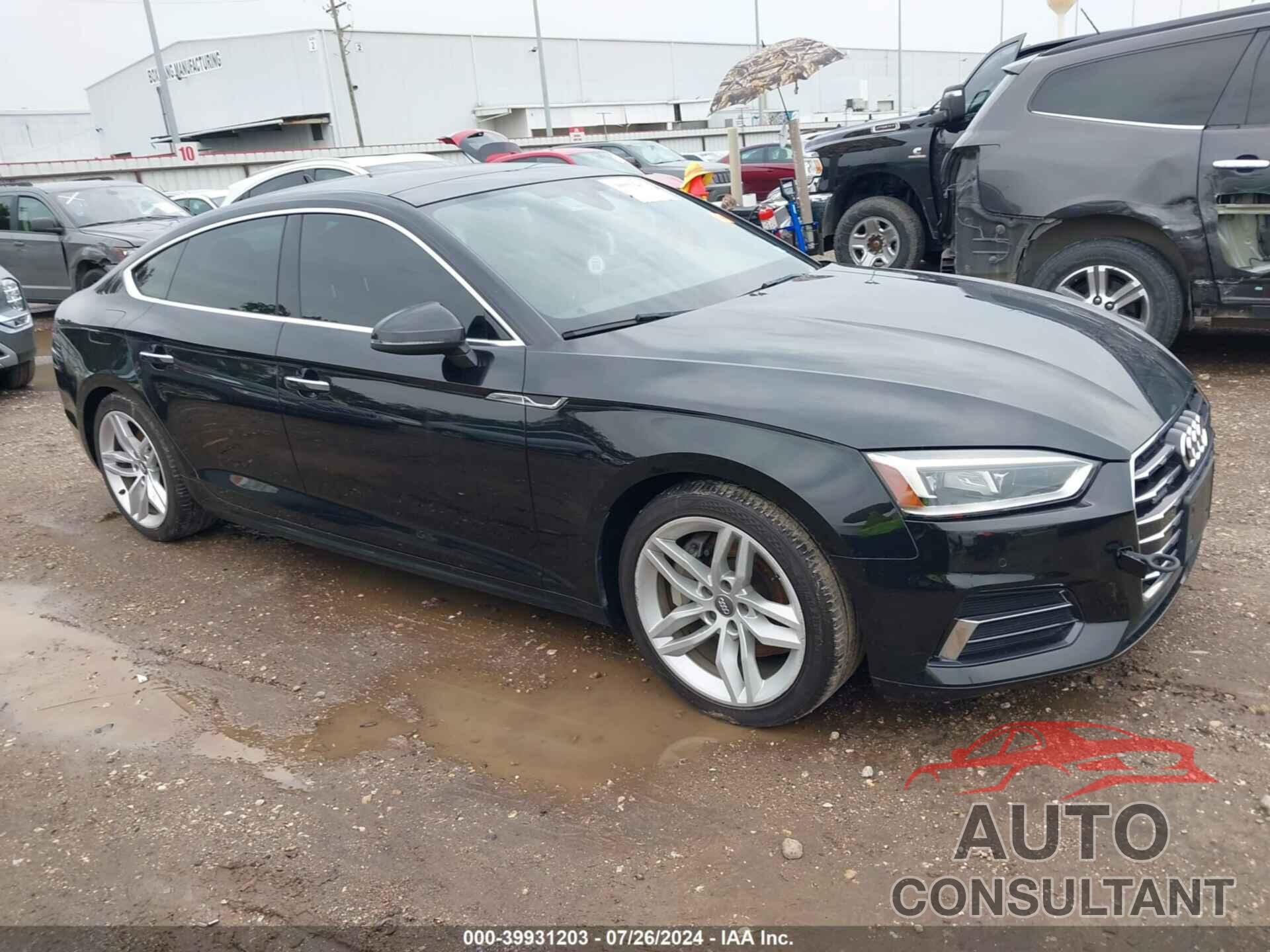 AUDI A5 2019 - WAUBNCF54KA095803