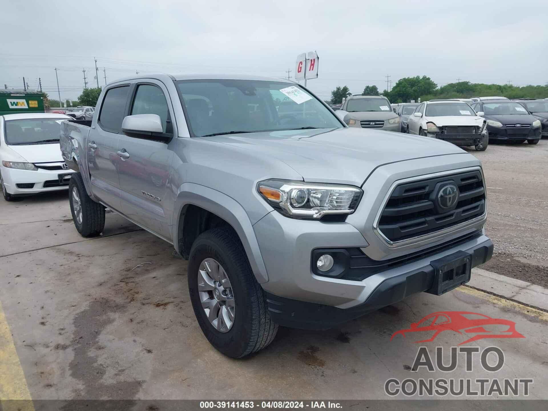 TOYOTA TACOMA 2018 - 5TFAZ5CN8JX068621