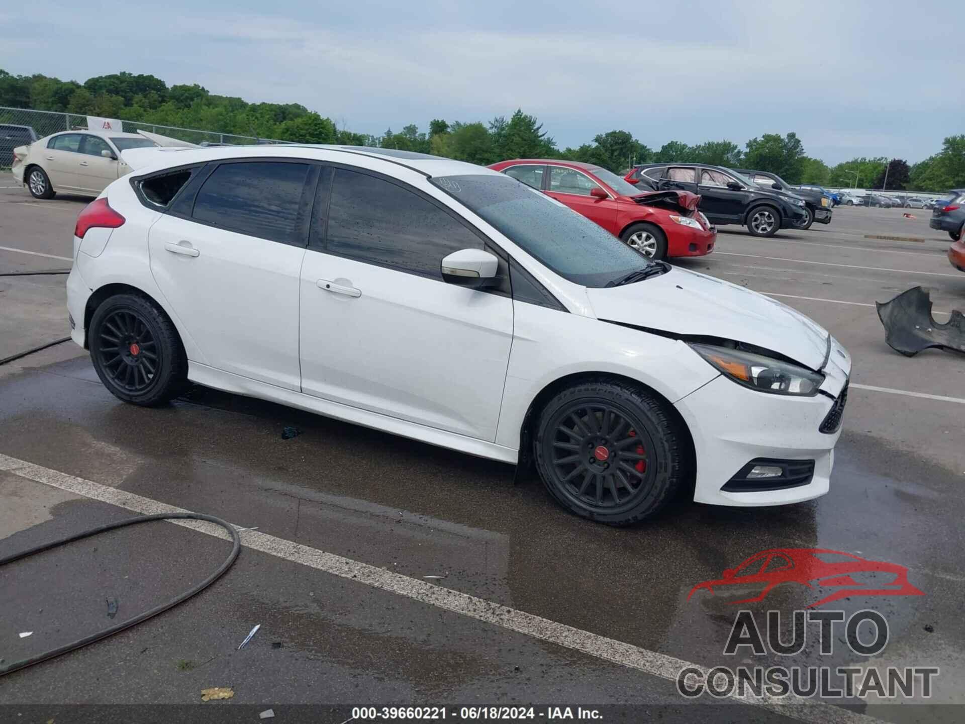 FORD FOCUS ST 2016 - 1FADP3L95GL398300
