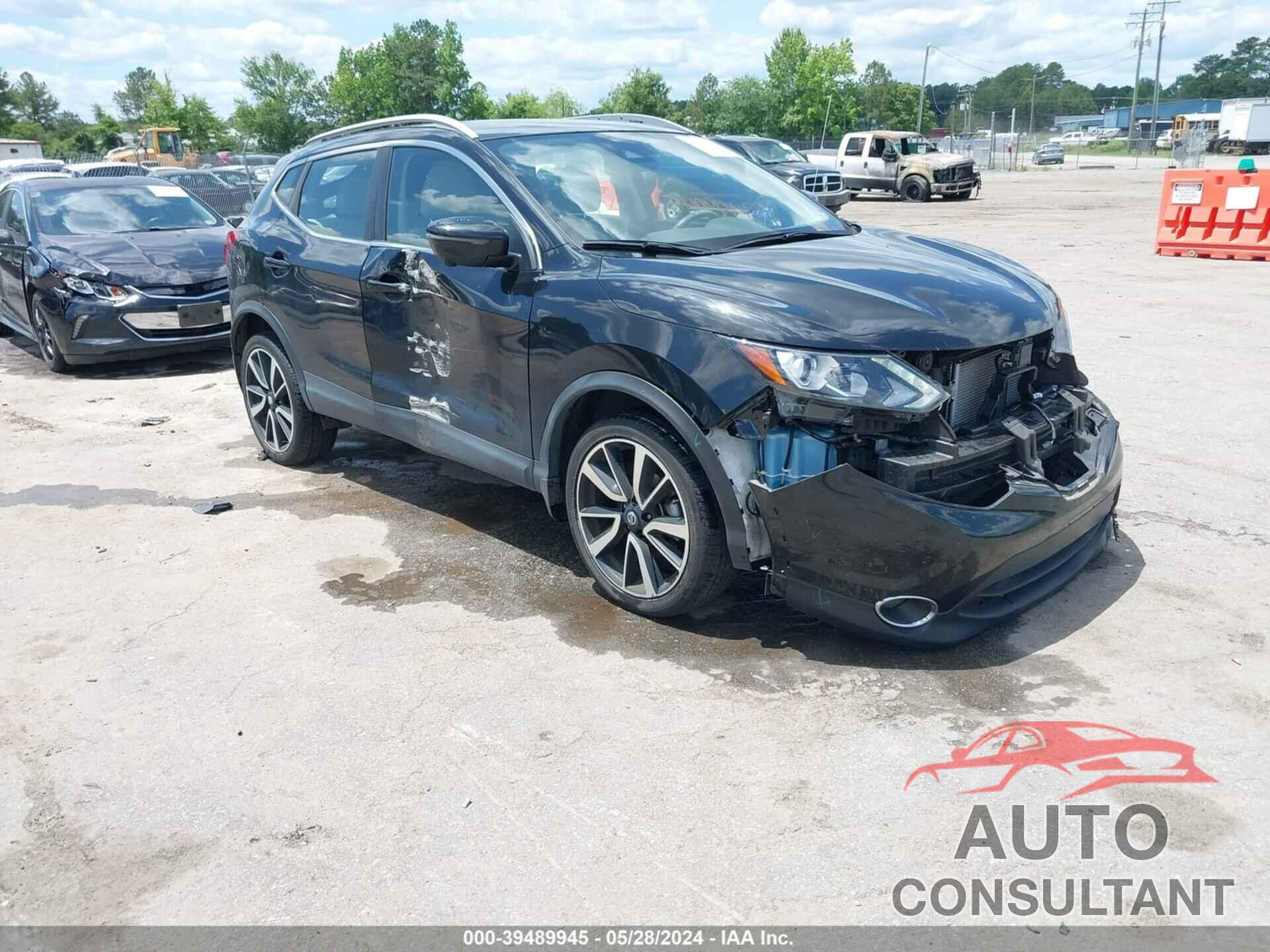 NISSAN ROGUE SPORT 2017 - JN1BJ1CR6HW131208