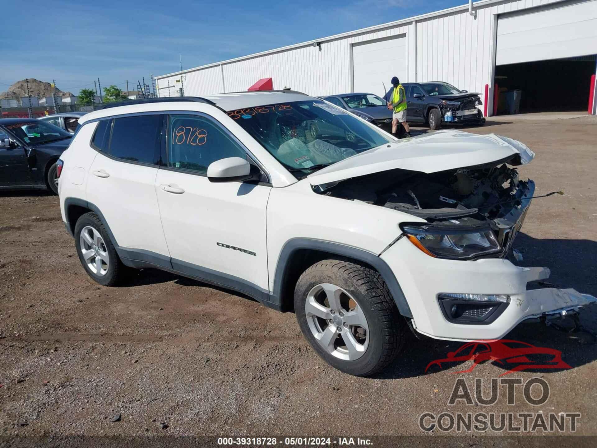 JEEP COMPASS 2018 - 3C4NJCBB5JT125275