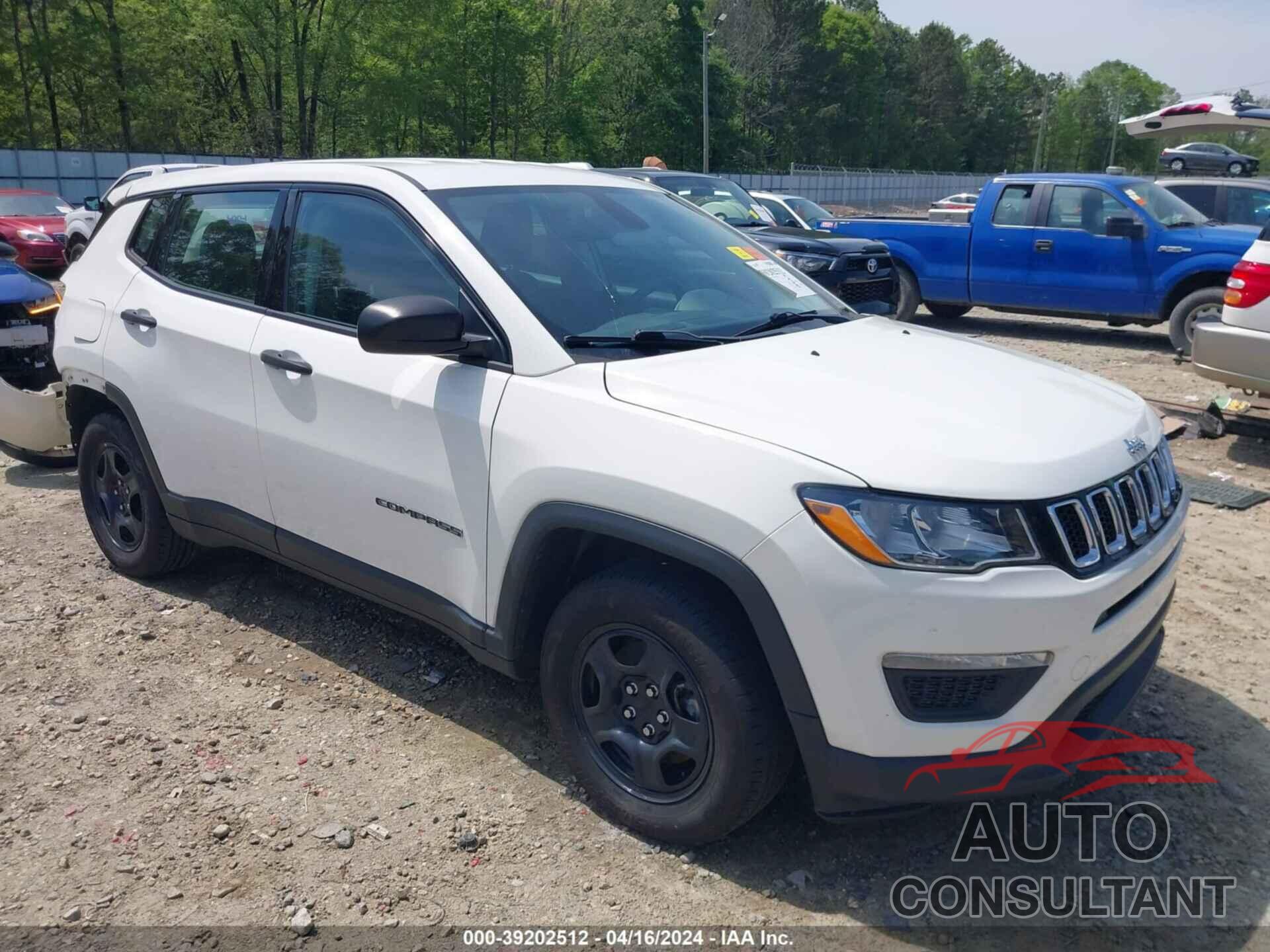 JEEP COMPASS 2018 - 3C4NJCAB7JT461740