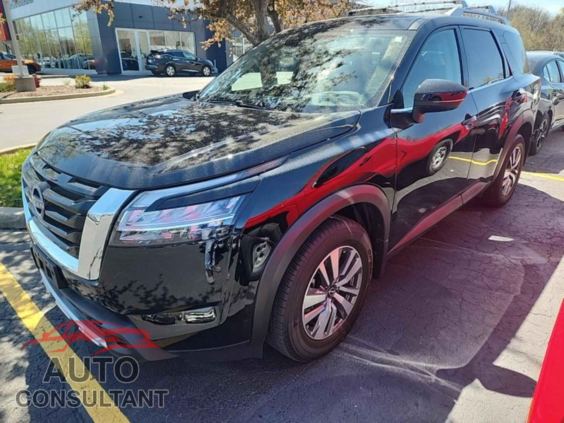 NISSAN PATHFINDER 2023 - 5N1DR3CC7PC206404