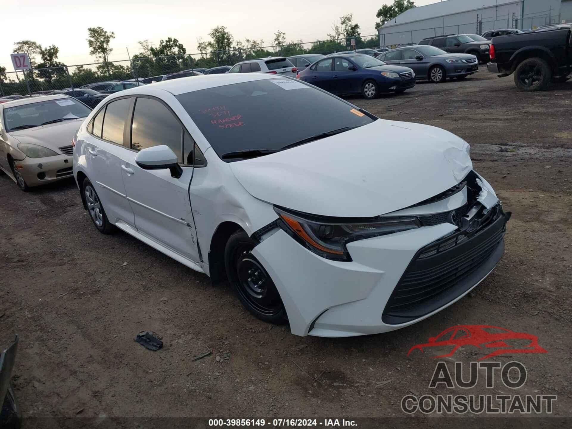 TOYOTA COROLLA 2024 - 5YFB4MDEXRP099052