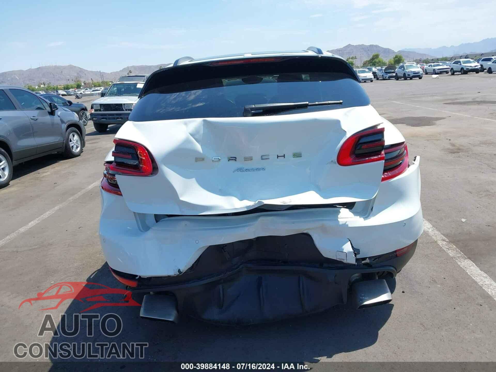 PORSCHE MACAN 2017 - WP1AA2A58HLB03408