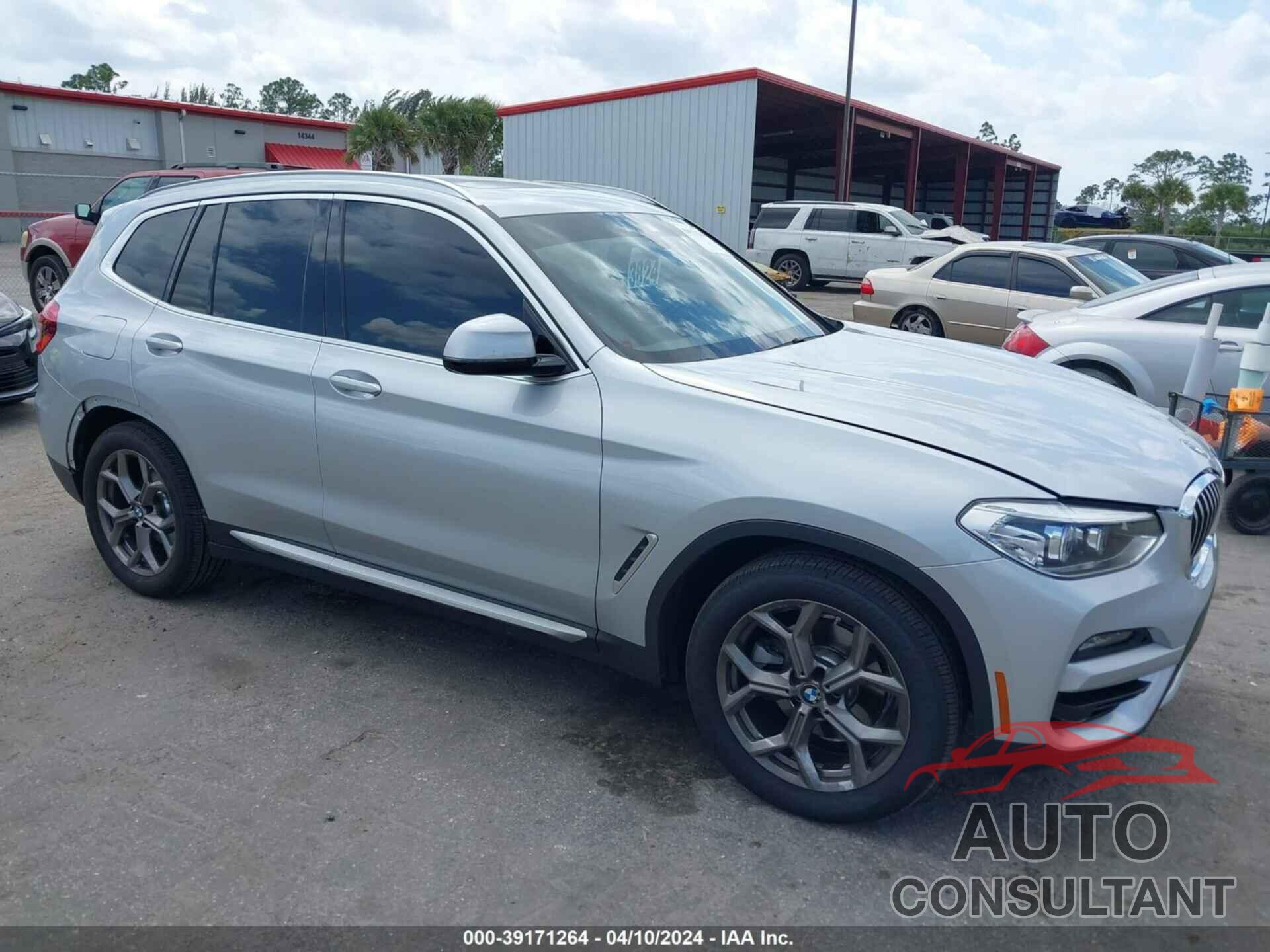 BMW X3 2021 - 5UXTY3C04M9E56492