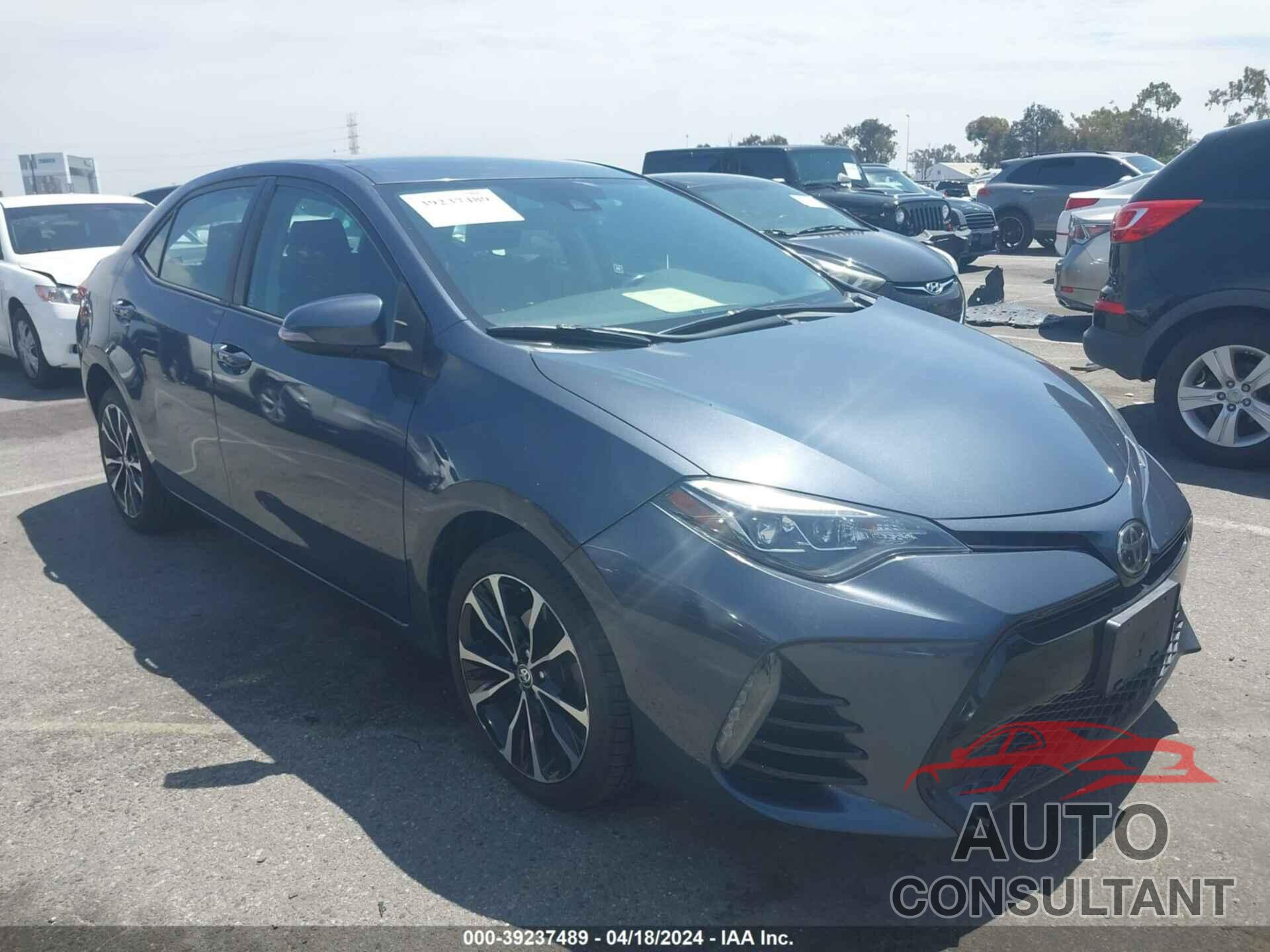 TOYOTA COROLLA 2018 - 5YFBURHE9JP747346