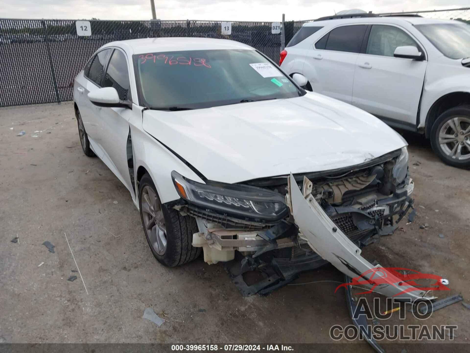 HONDA ACCORD 2018 - 1HGCV1F14JA051101