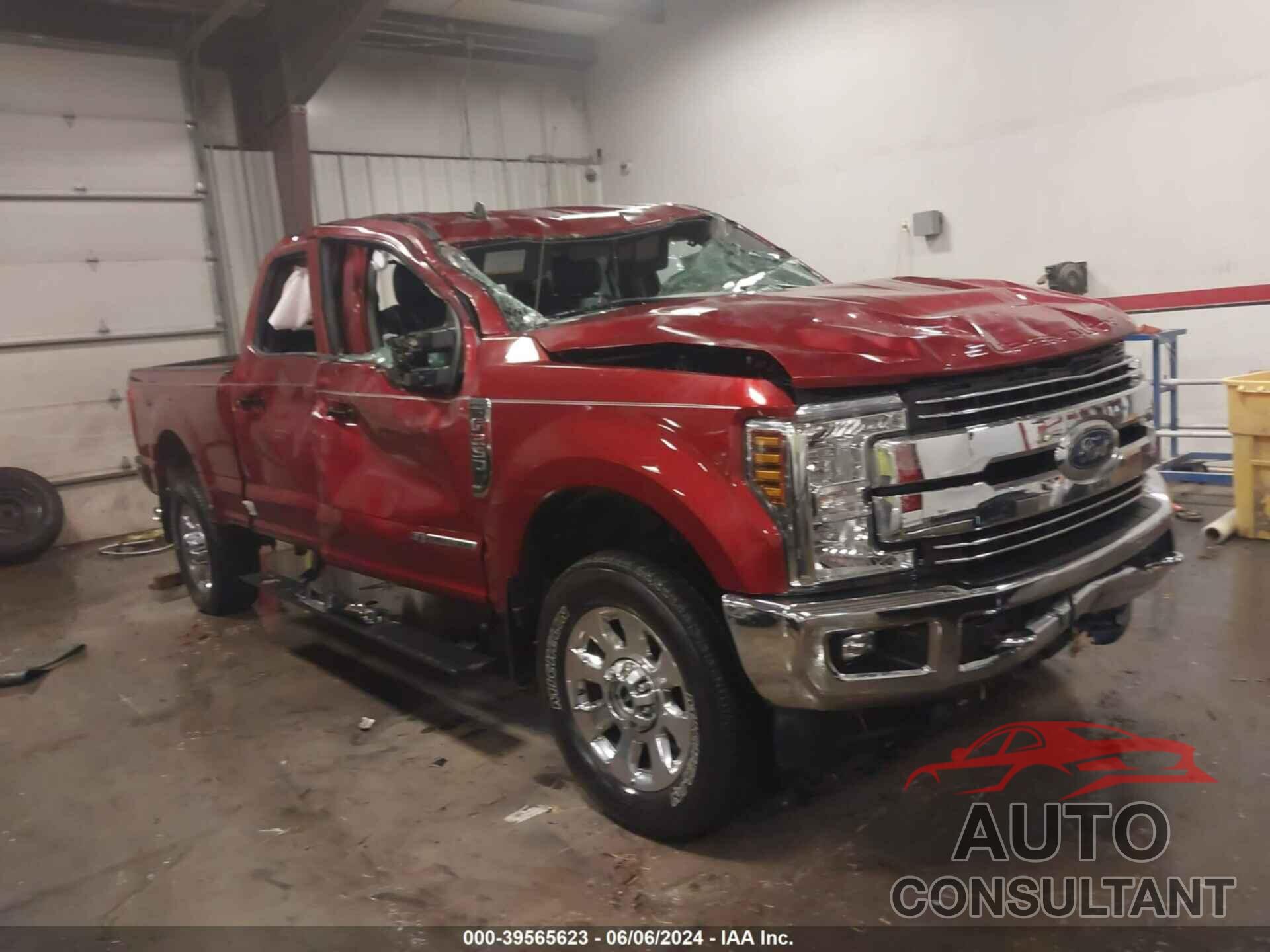 FORD F-350 2019 - 1FT8W3BT2KED82905