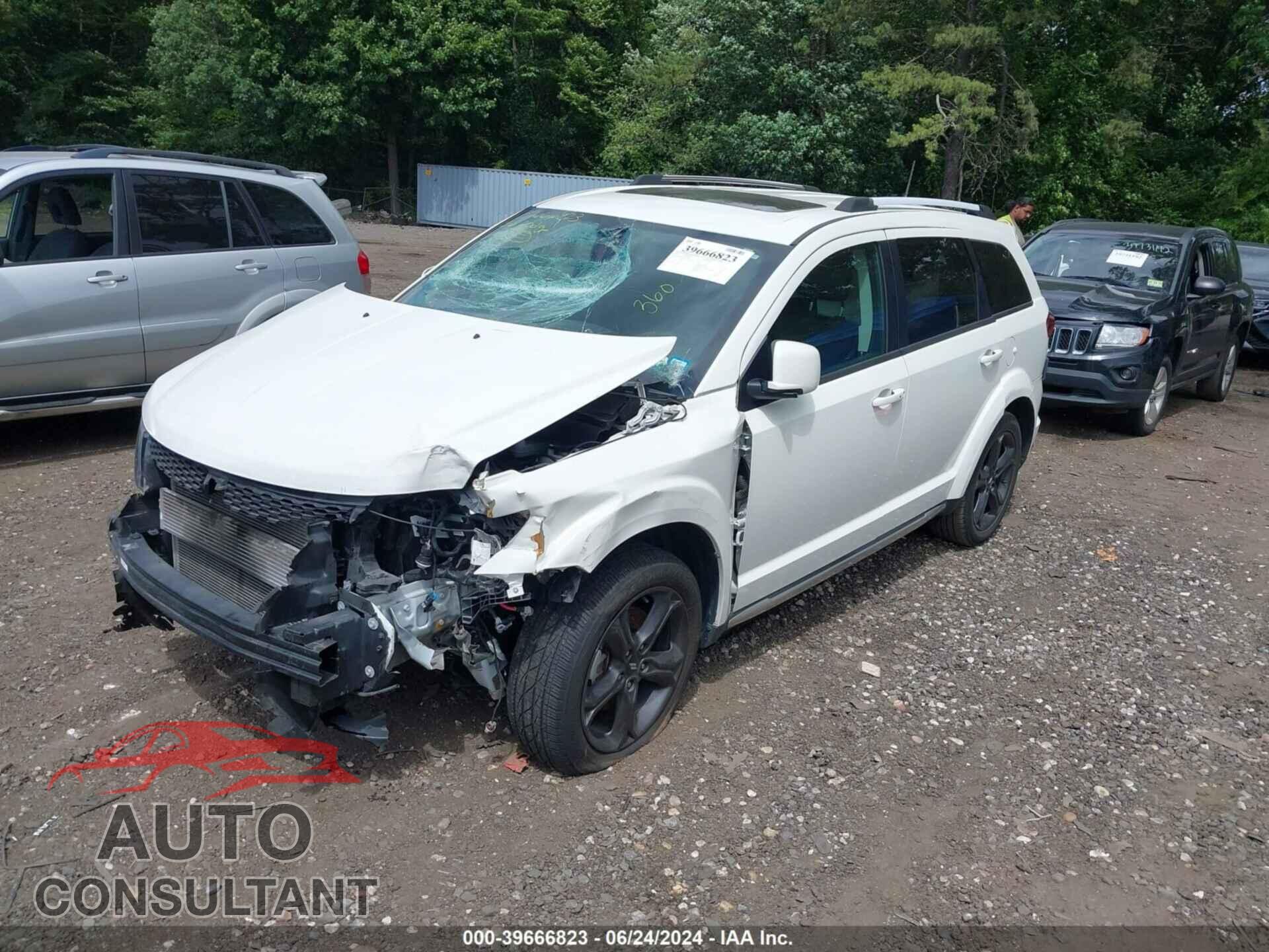 DODGE JOURNEY 2020 - 3C4PDCGB2LT212627