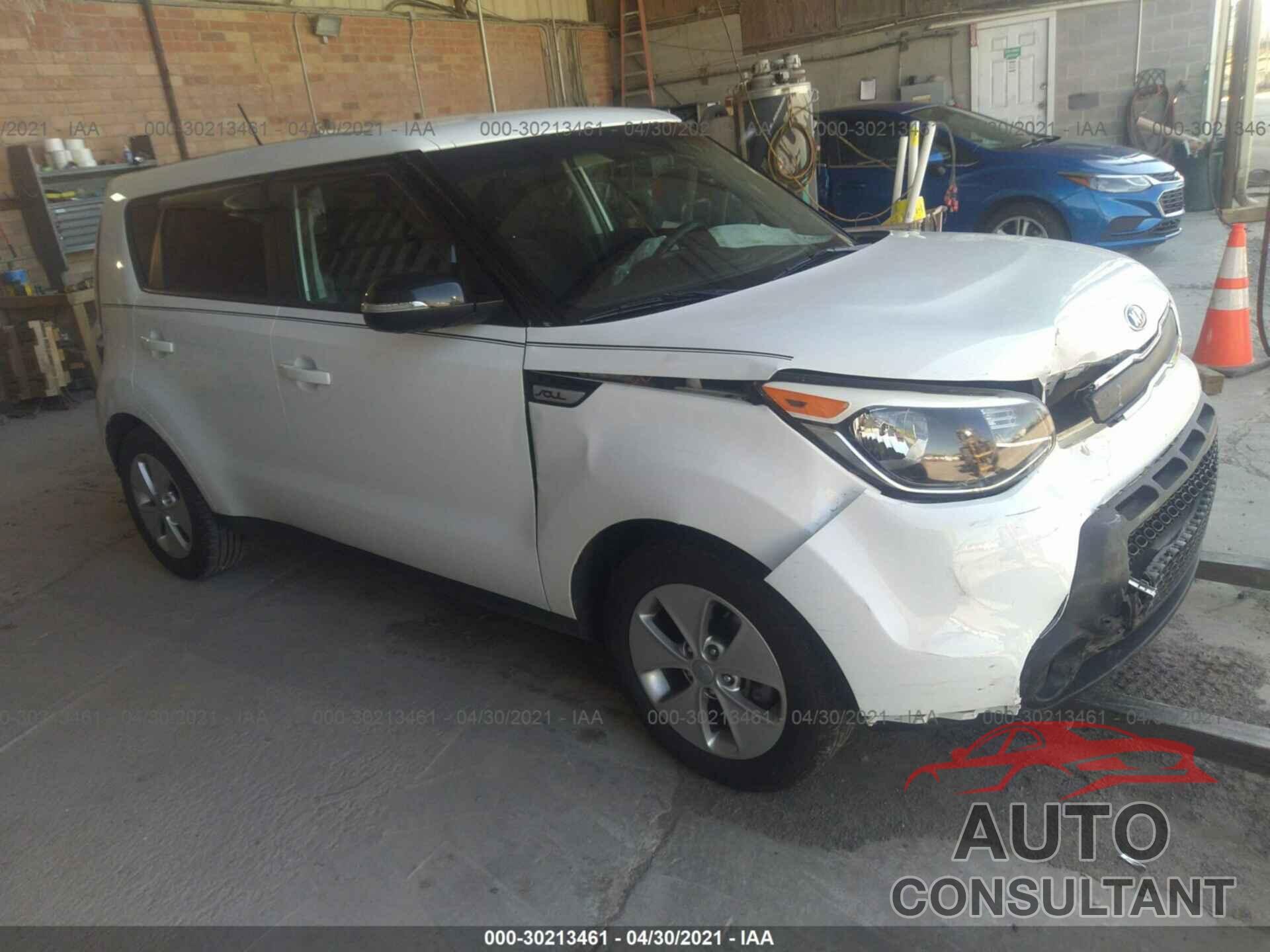 KIA SOUL 2016 - KNDJN2A21G7317661