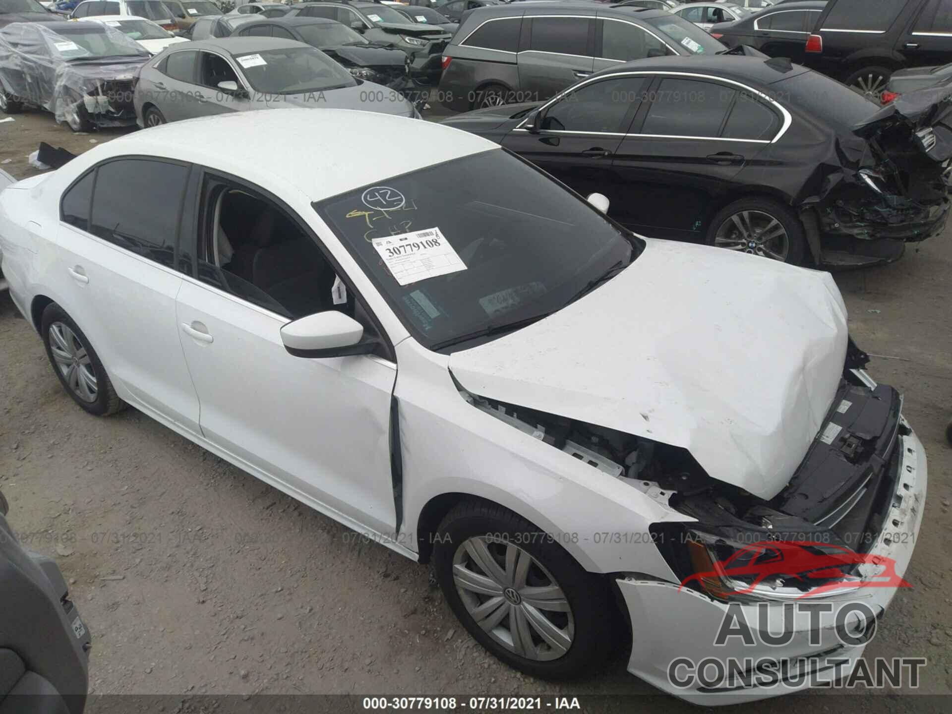 VOLKSWAGEN JETTA 2017 - 3VW2B7AJ5HM371440