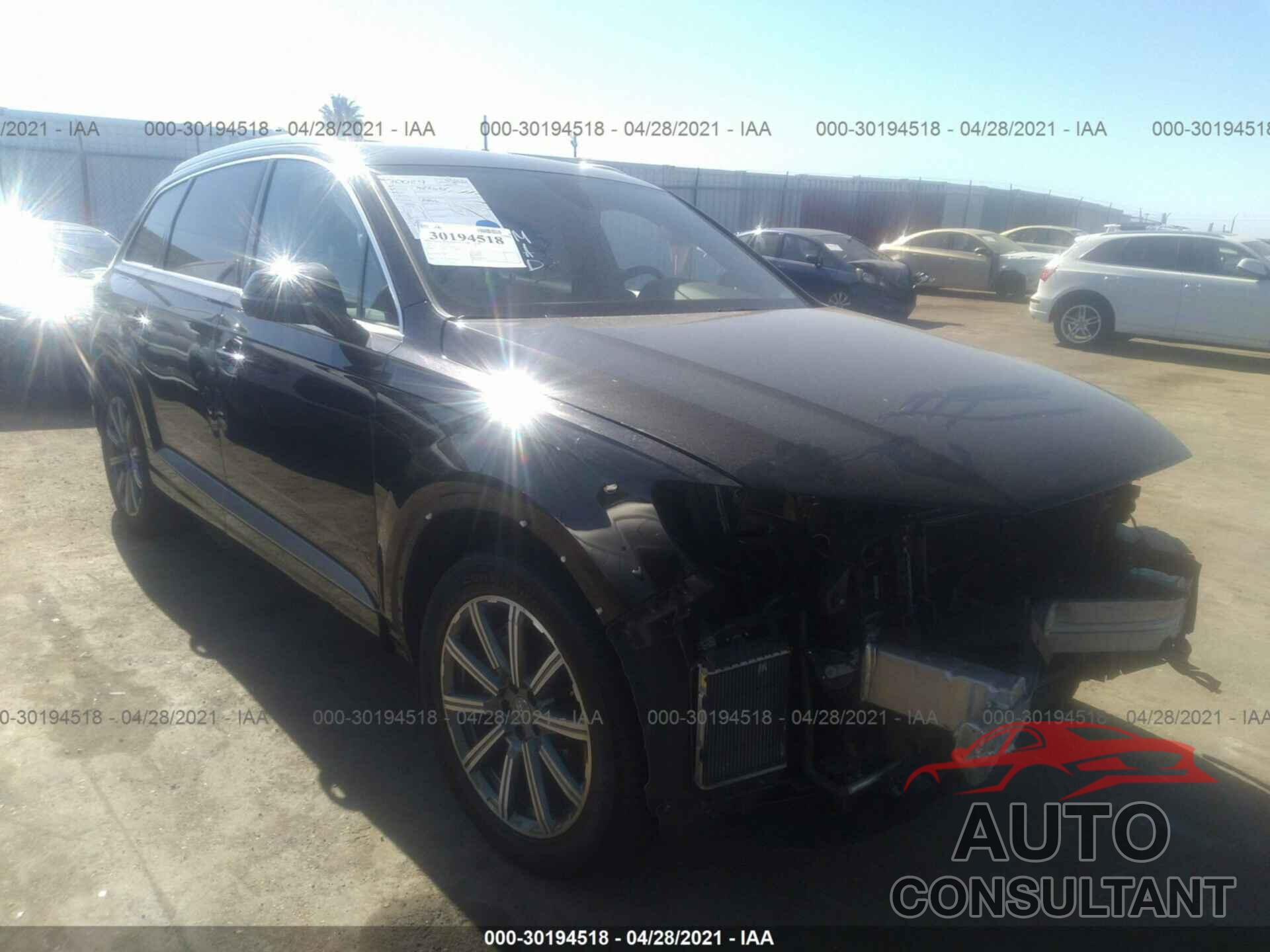 AUDI Q7 2019 - WA1LAAF73KD020091