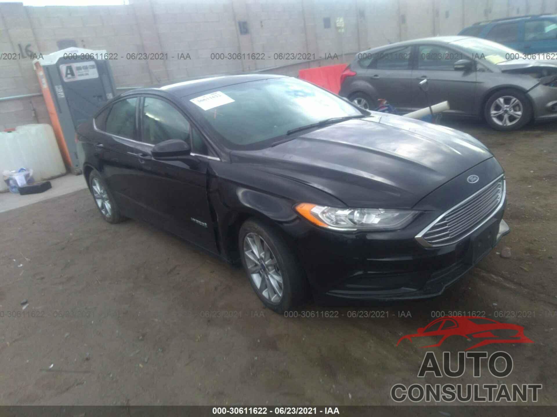 FORD FUSION 2017 - 3FA6P0LUXHR323512