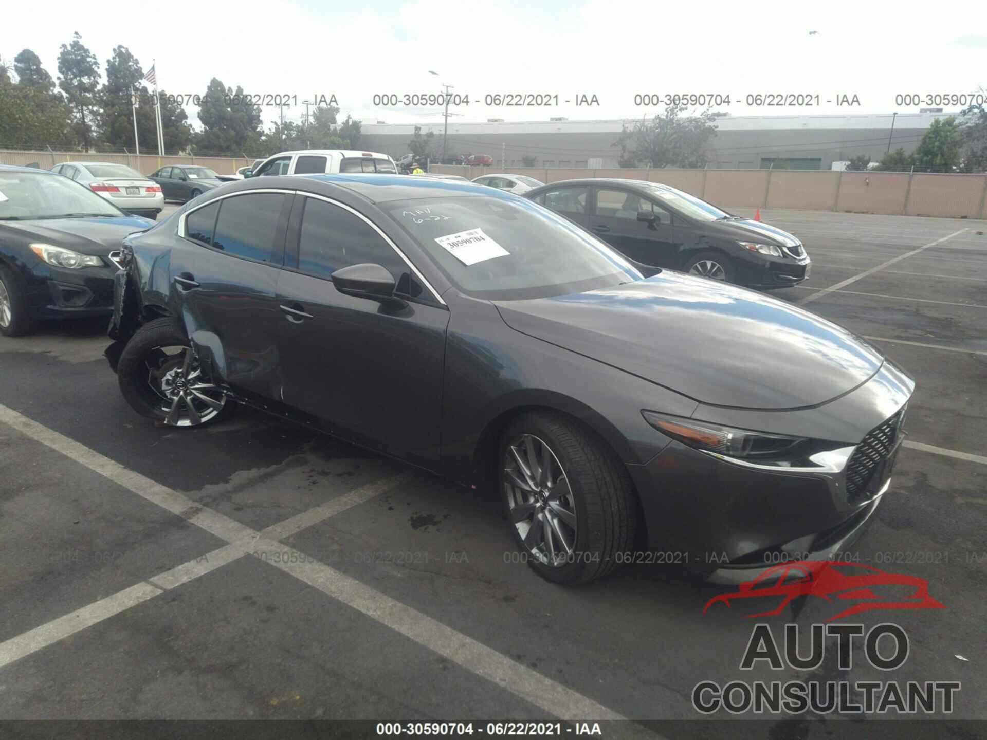 MAZDA MAZDA3 SEDAN 2020 - JM1BPBEM1L1164688